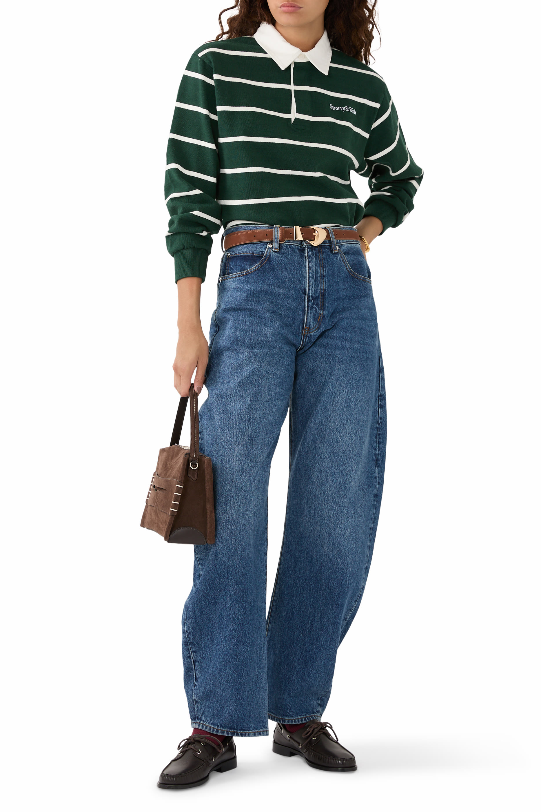 قميص بولو رجبي بقصة قصيرة وشعار الماركة بخط سيريف