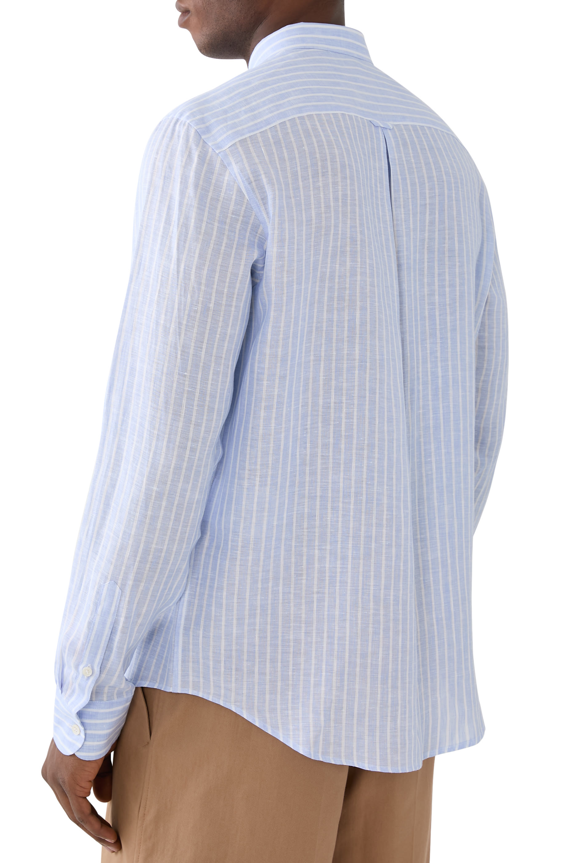 قميص بأكمام طويلة ونقشة مخططة