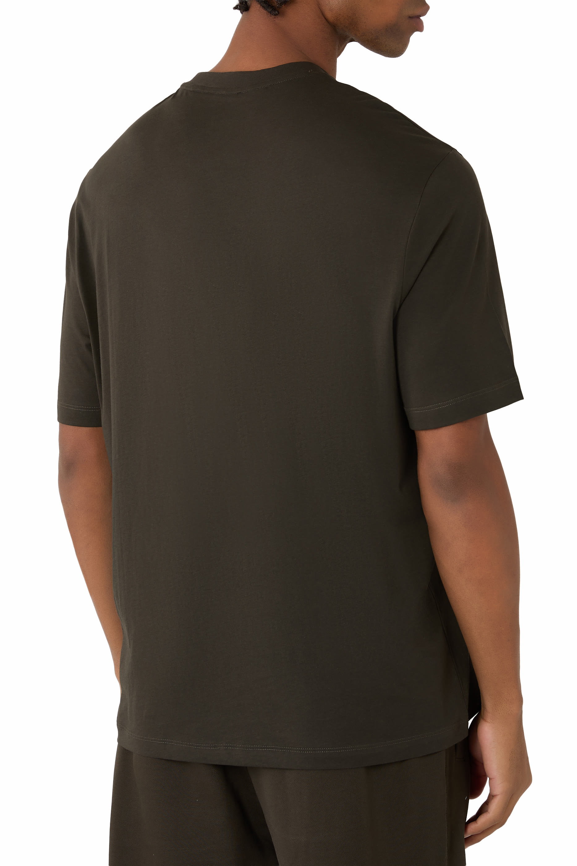 تيشيرت بنقشة غرافيكية