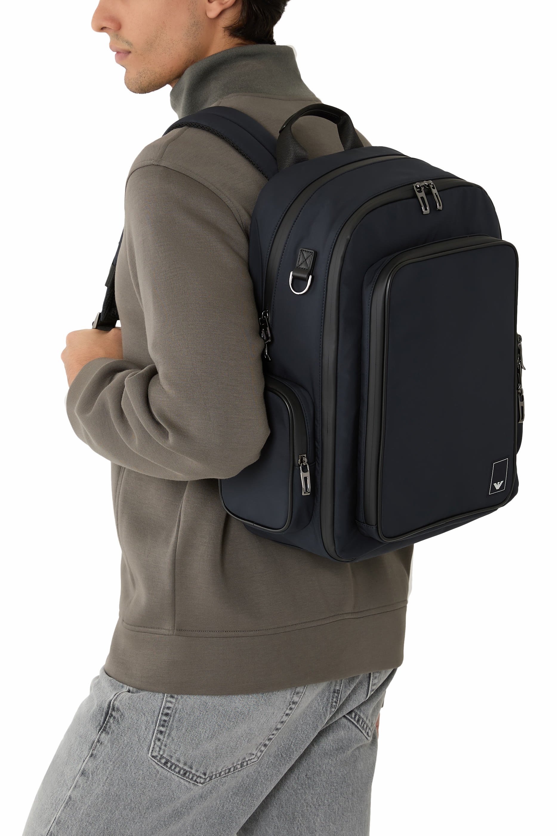 حقيبة ظهر نايلون من التشكيلة الأساسية للسفر