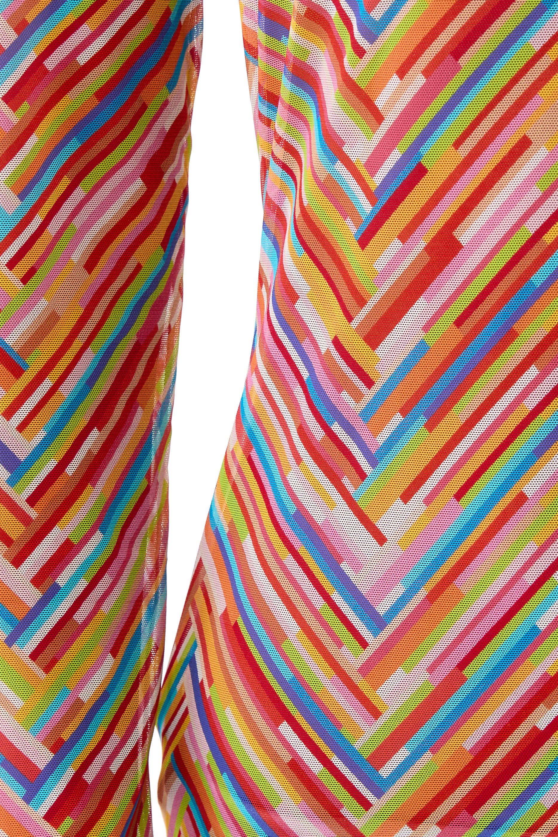 فستان مار بنقشة خطوط متعرجة شيفرون تول