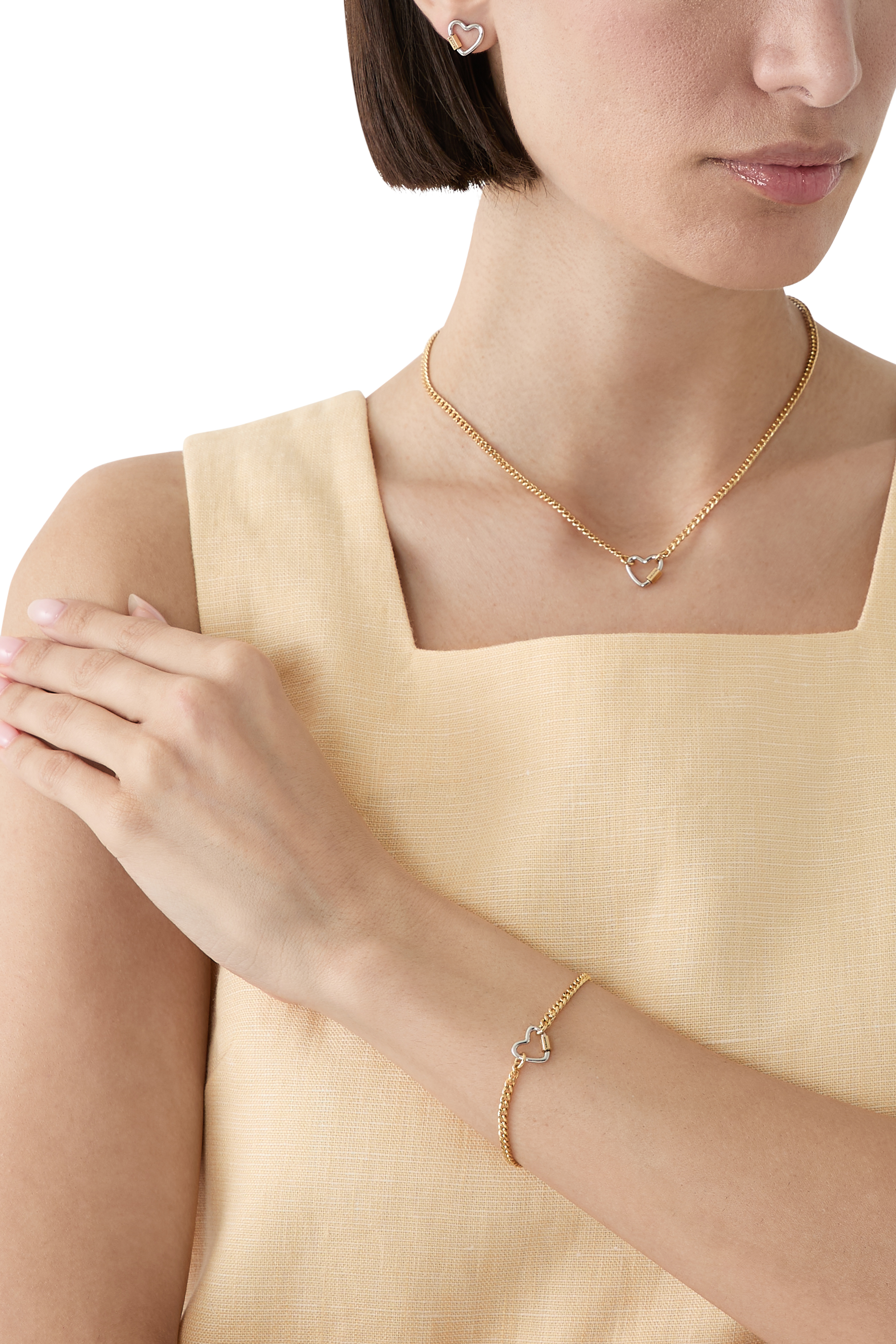 قلادة كارابينر ريكس بحلية بتصميم قلب بشعار الماركة، معدن