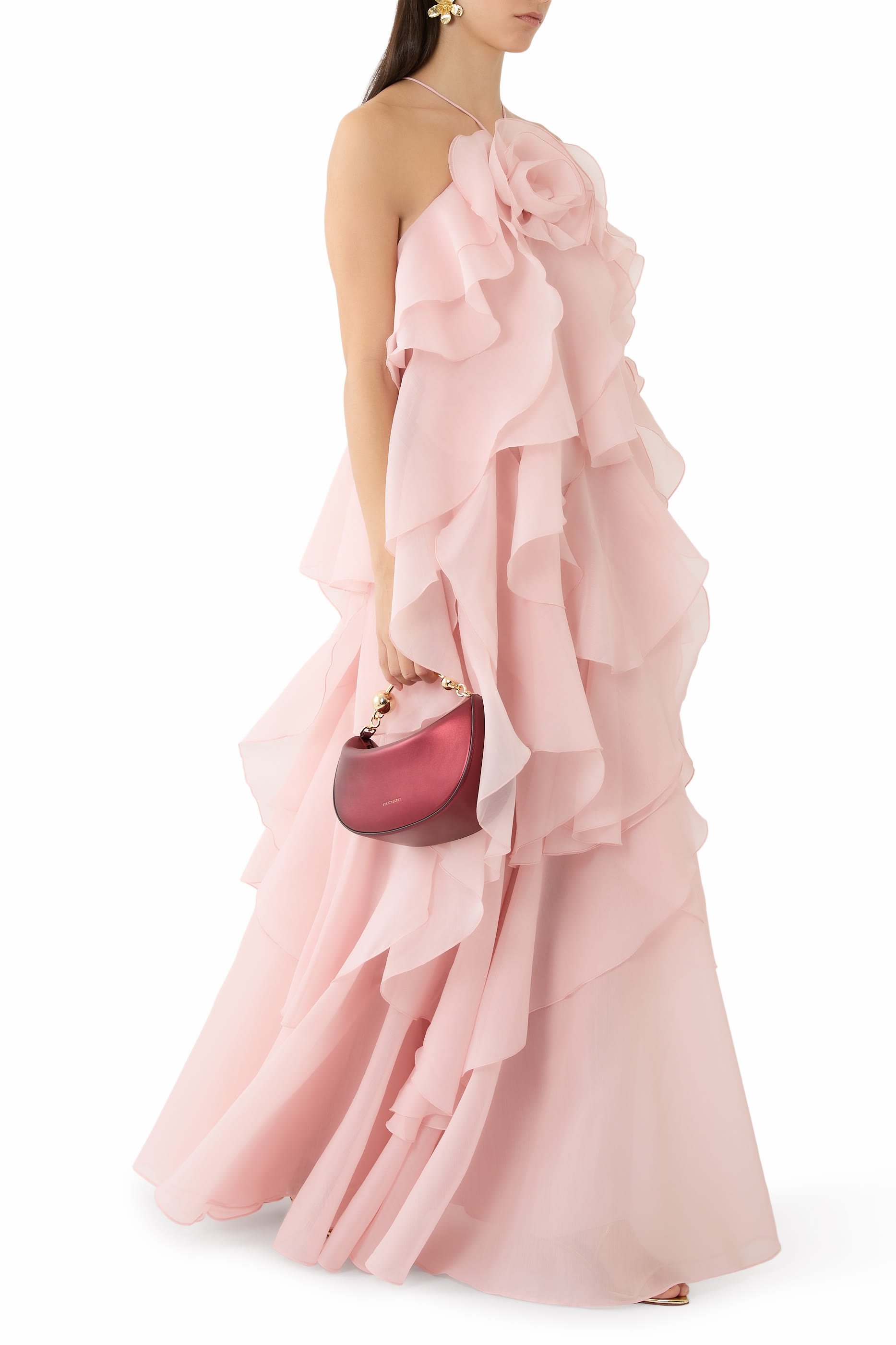 فستان طويل باندوريا بتصميم متدرج