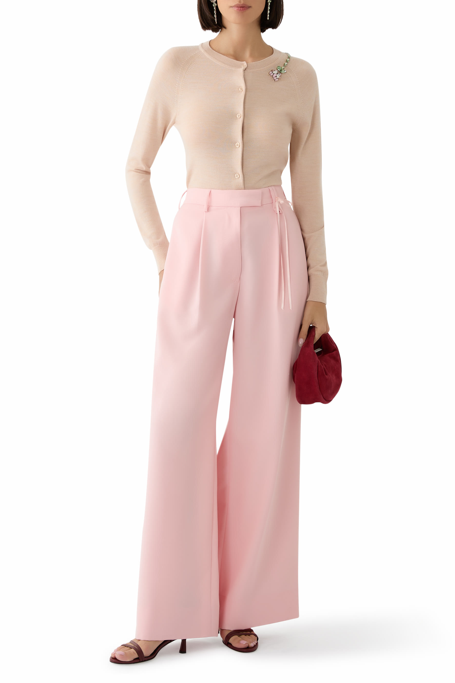 كارديغان بقصة كلاسيكية واكمام طويلة