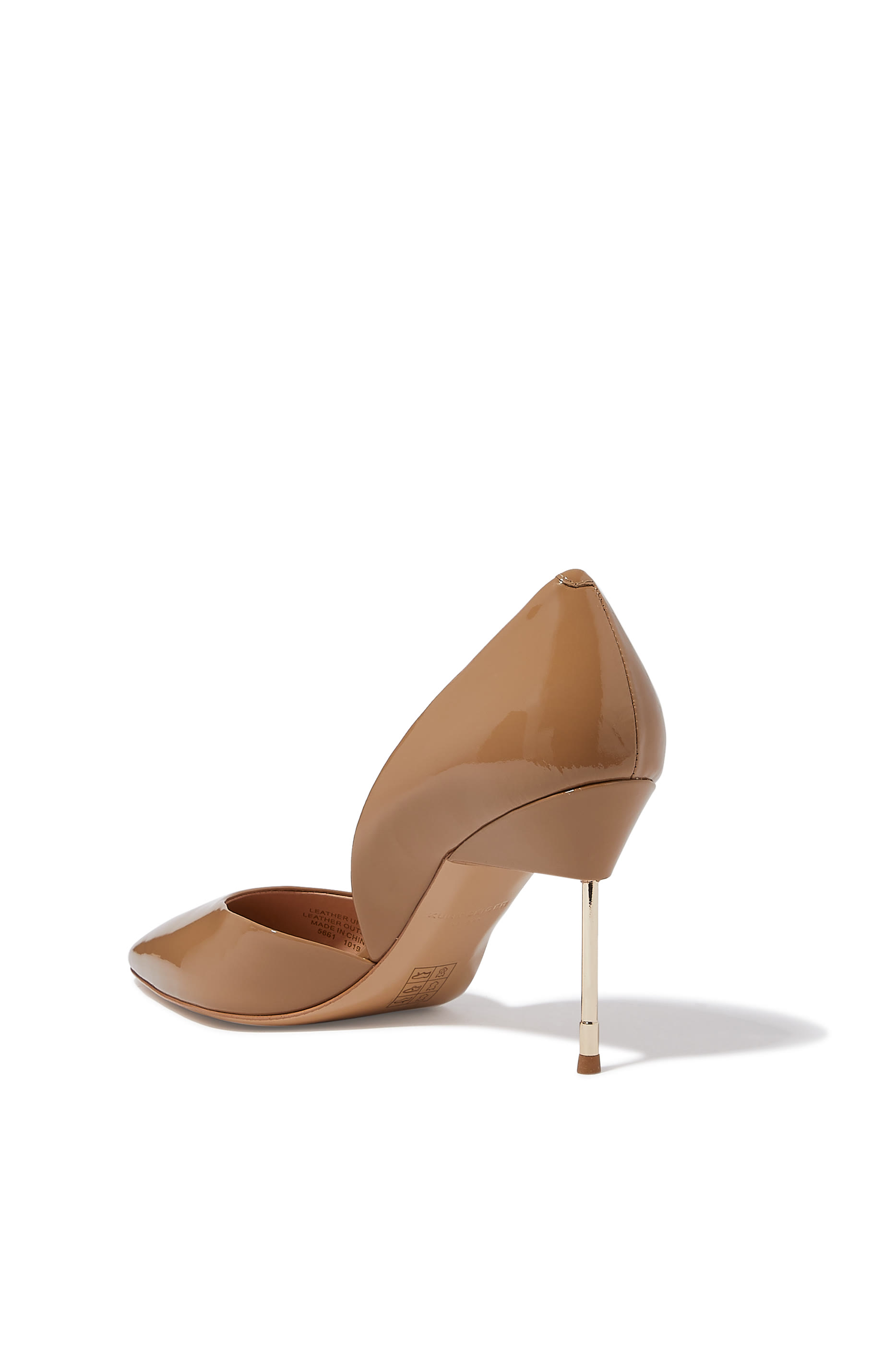 حذاء كلاسيك بوند 90