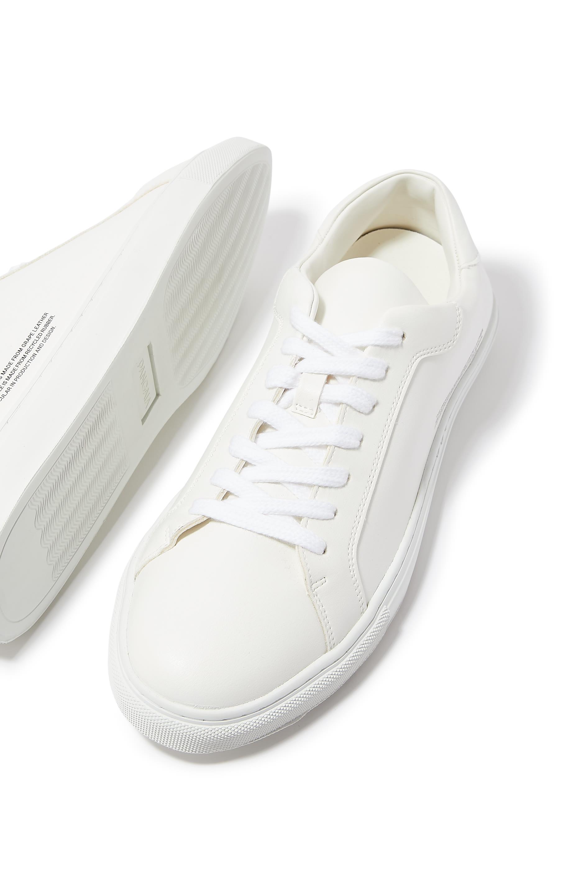 سنيكرز جلد نباتي