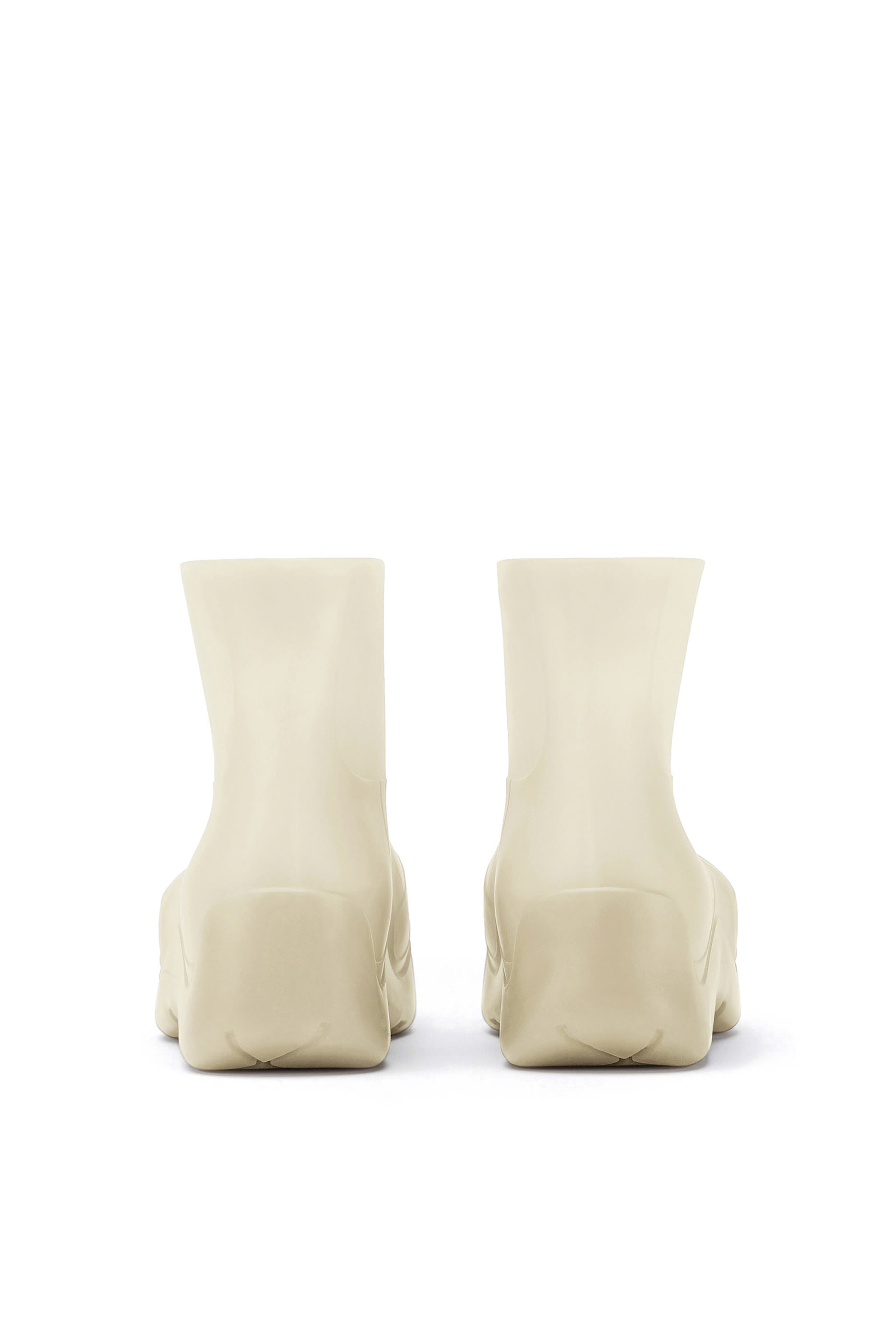 بوت بادل بطول الكاحل