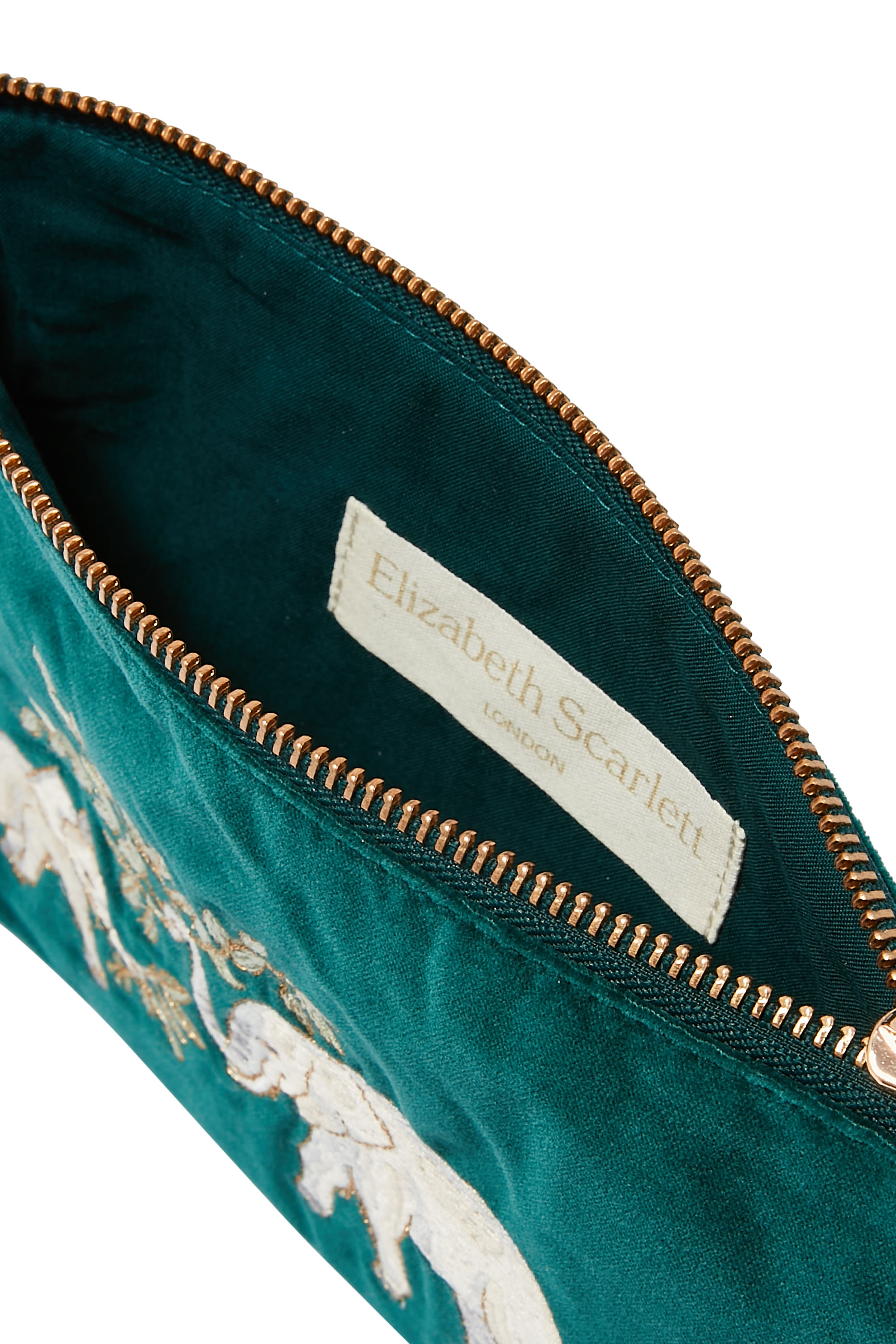 حقيبة صغيرة بتطريزات قطيع فيلة مخمل