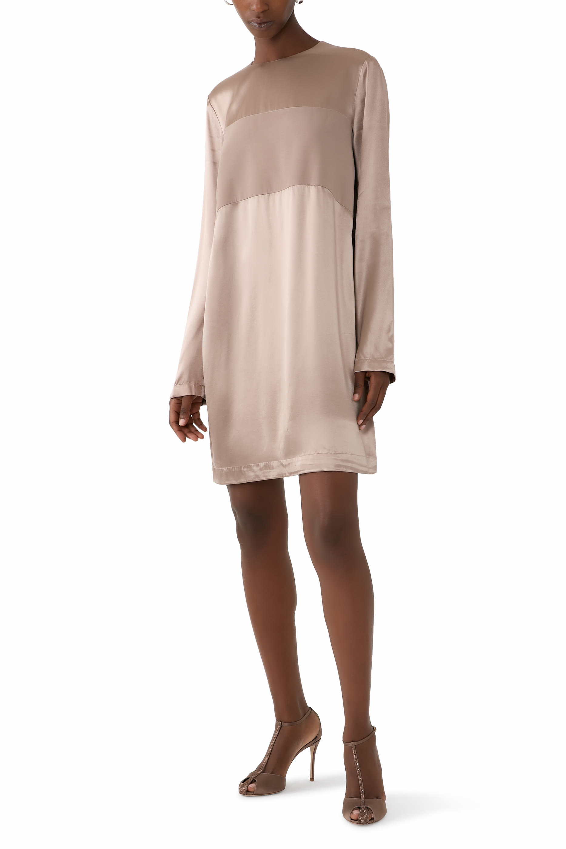 صندل 95 بسيور على شكل حرف T ساتان