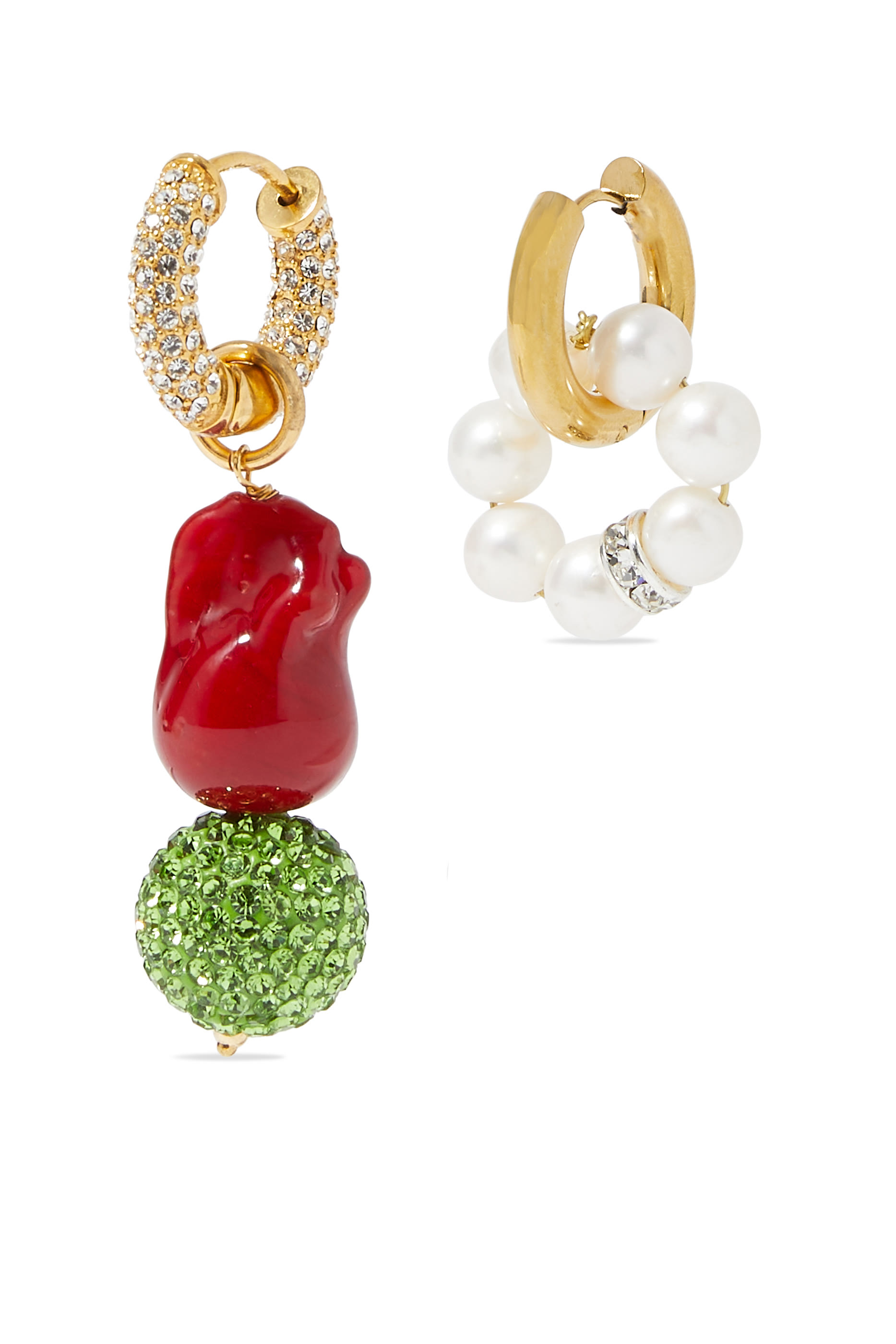 أقراط هاجي بتصميم غير متماثل مزينة بلؤلؤ، نحاس مطلي بذهب عيار 24 قيراط