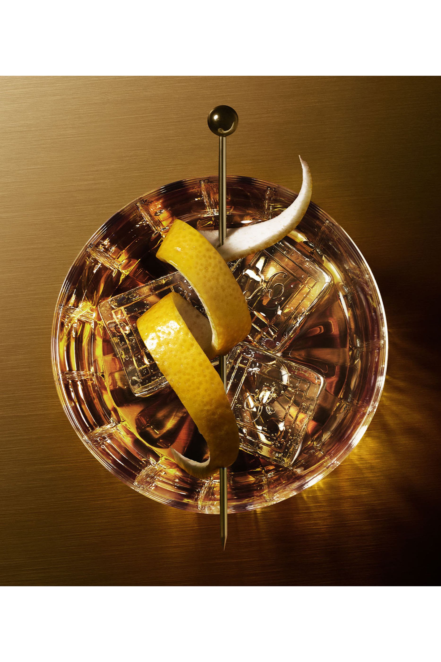 عطر أنجلز شير أون ذا روكس