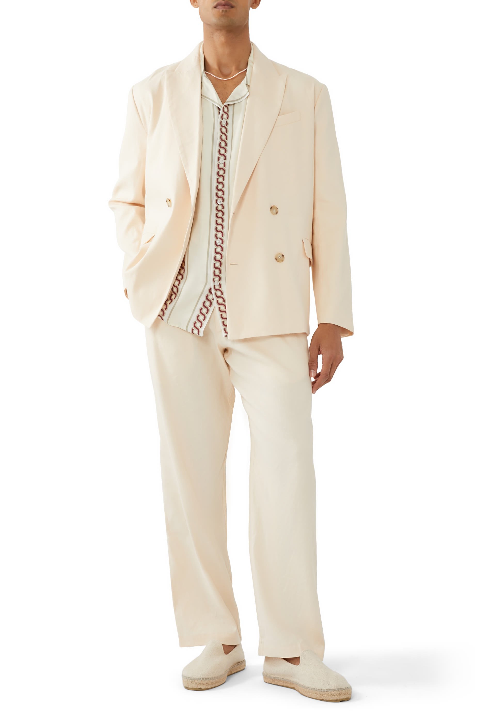 جاكيت بصفي أزرار