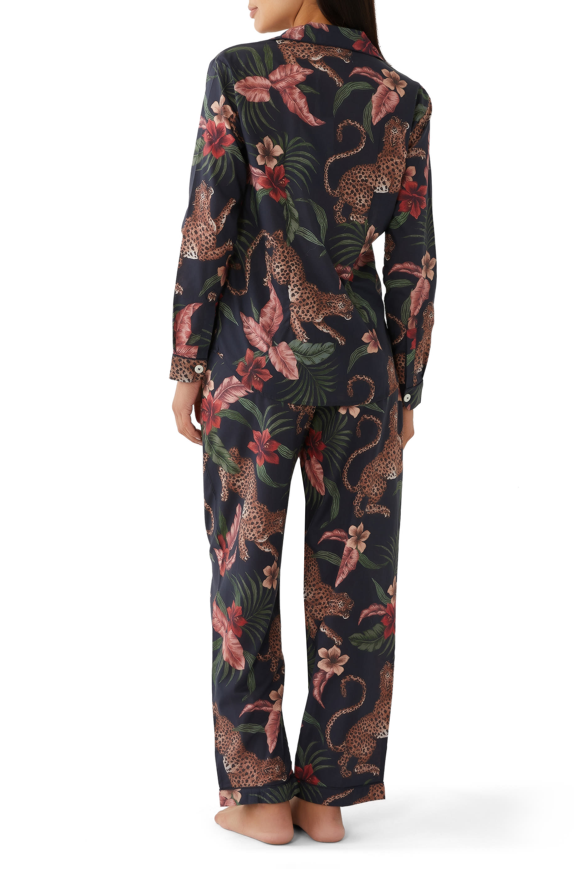 طقم بيجاما سوليا طويل بنقشة فهد