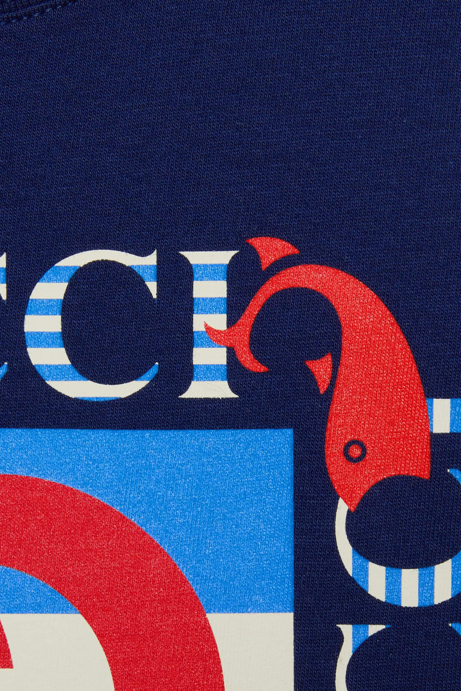 تيشيرت كوسموجوني بطبعة شعار الماركة