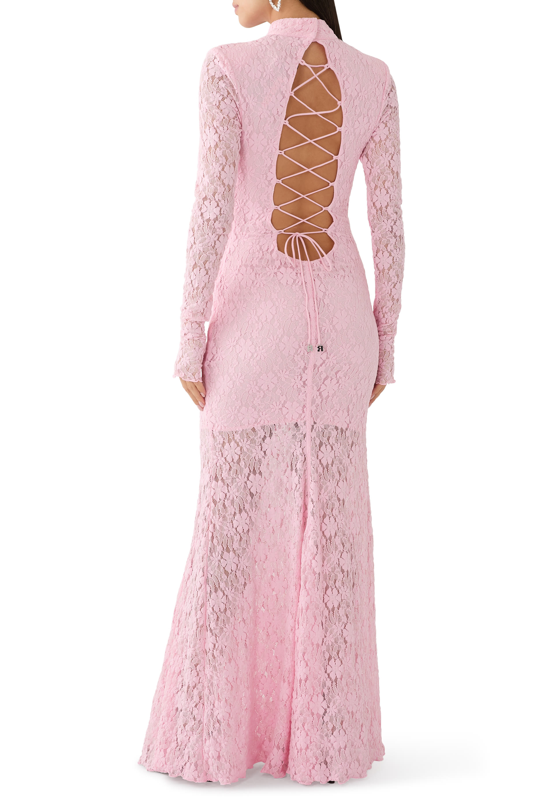 فستان طويل دانتيل