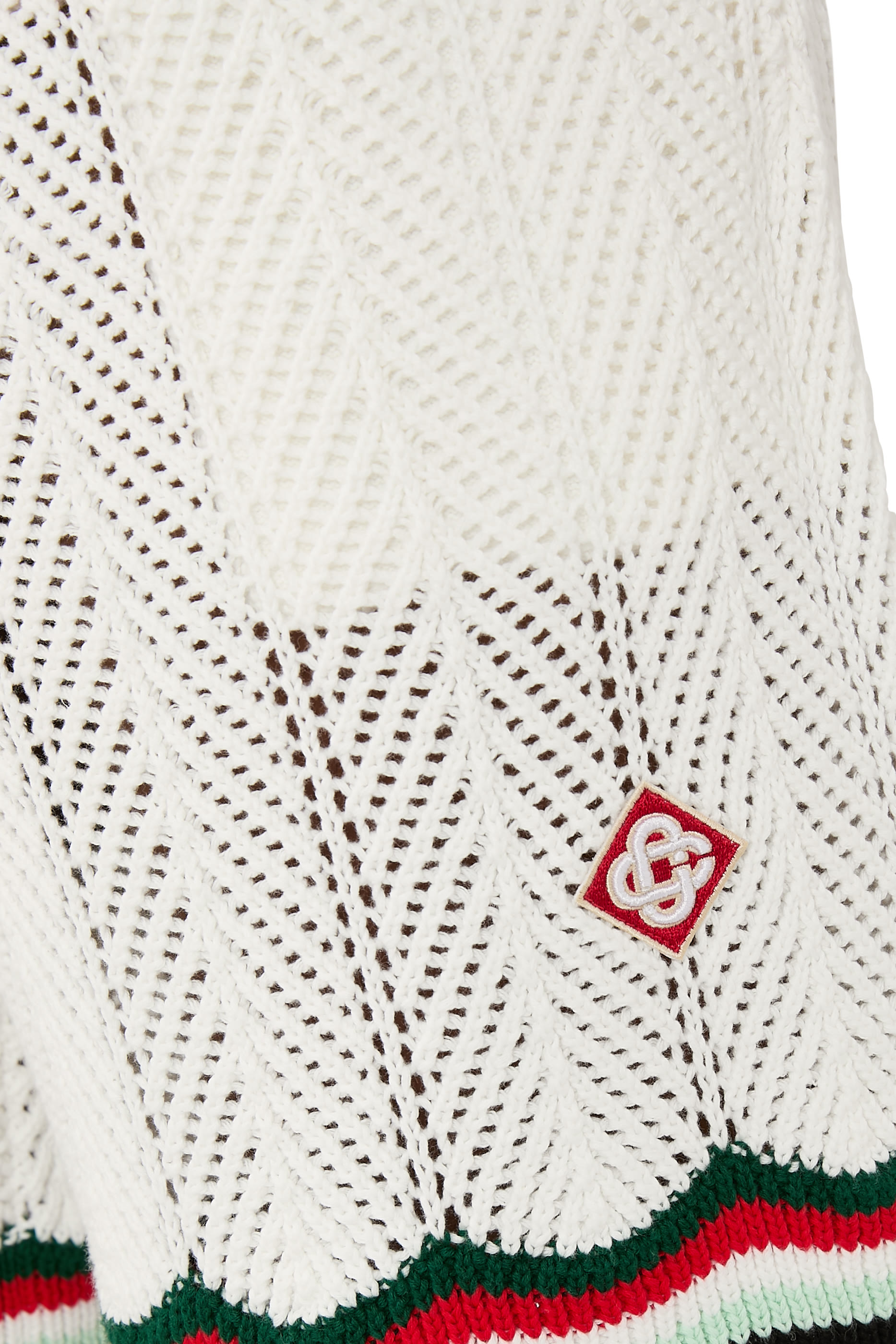 شورت كروشيه بخطوط شيفرون