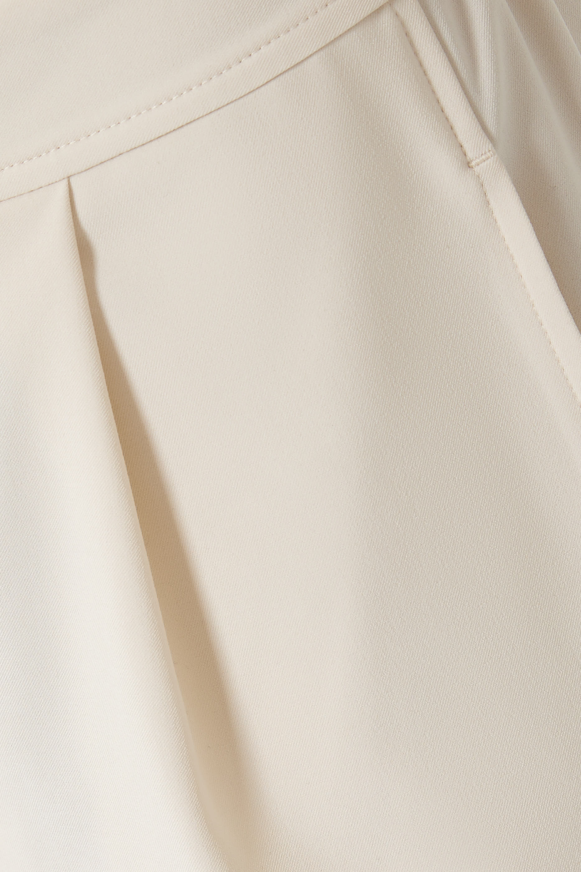 شورت ماريا إيزي بطبات