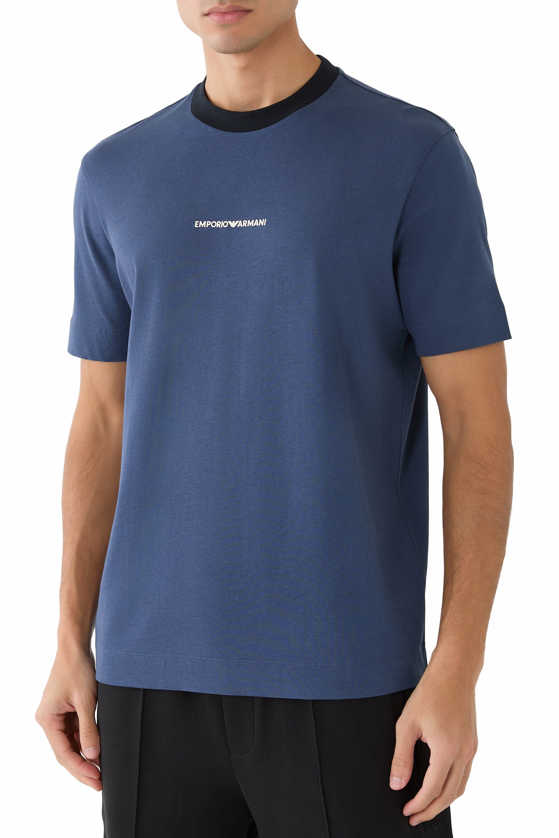 تيشيرت بشعار الماركة