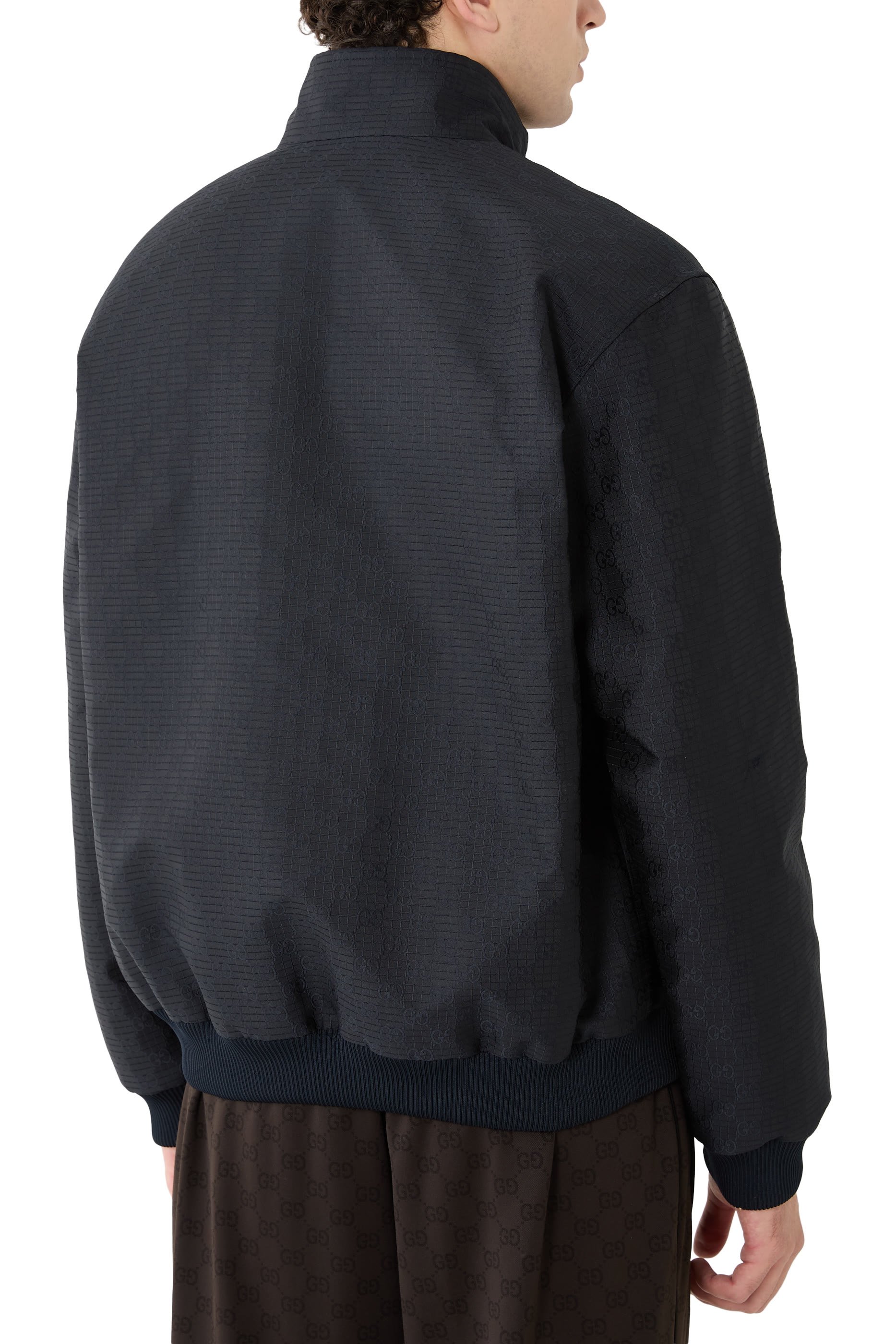 جاكيت ريبستوب بشعار الماركة وسحاب