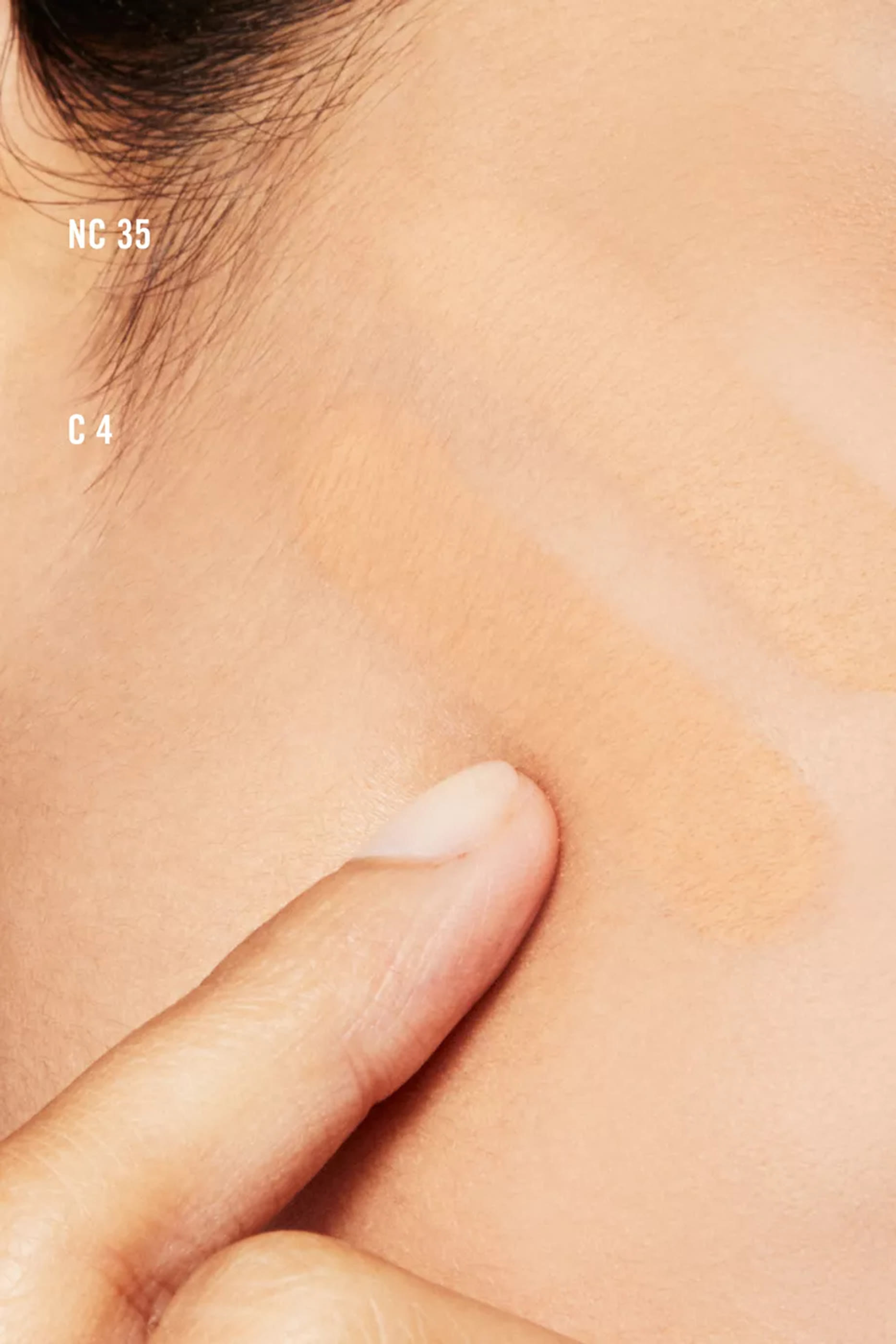 كريم أساس بودرة ستوديو فكس بلاس