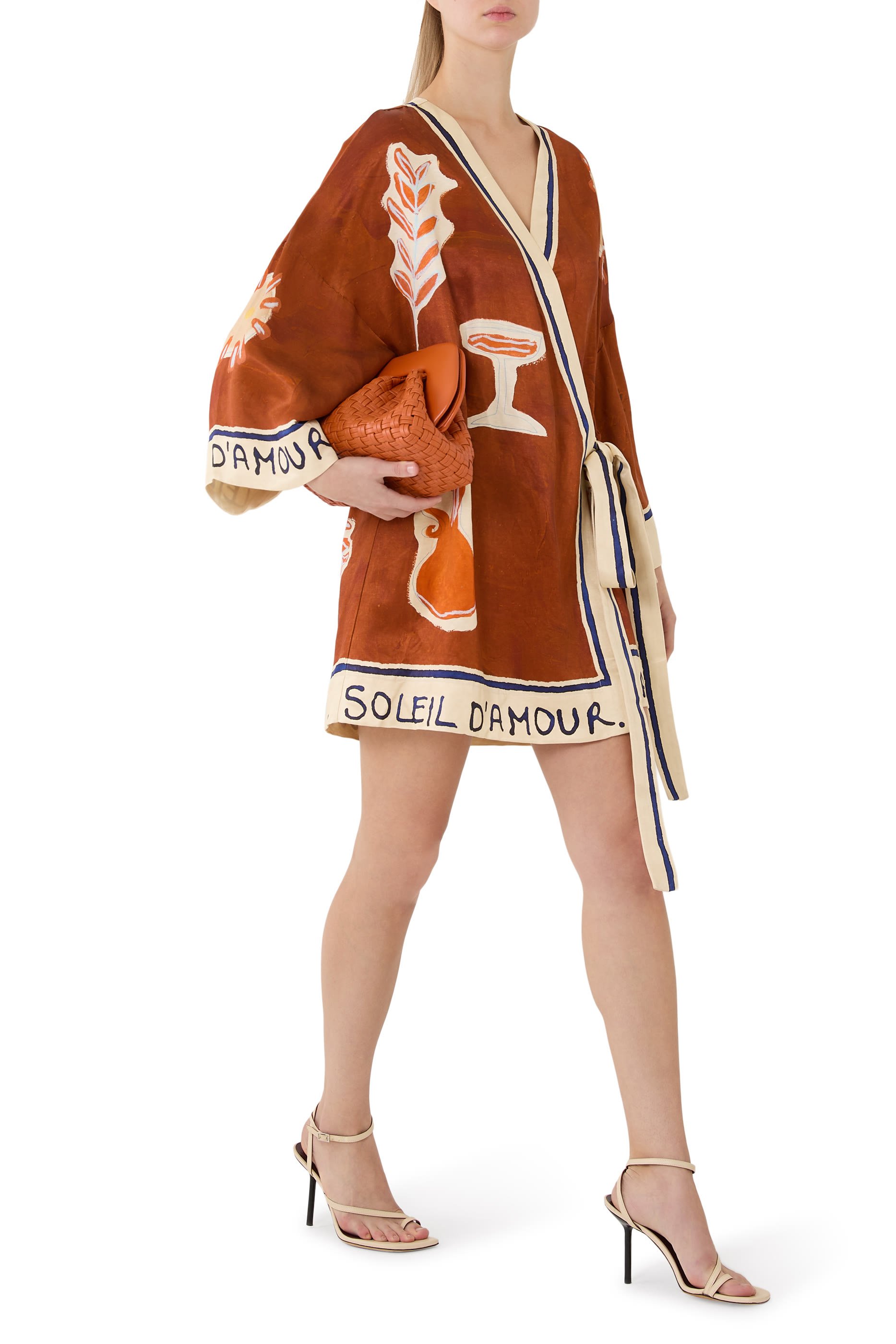  فستان سولاي دامور قصير بتصميم ملفوف