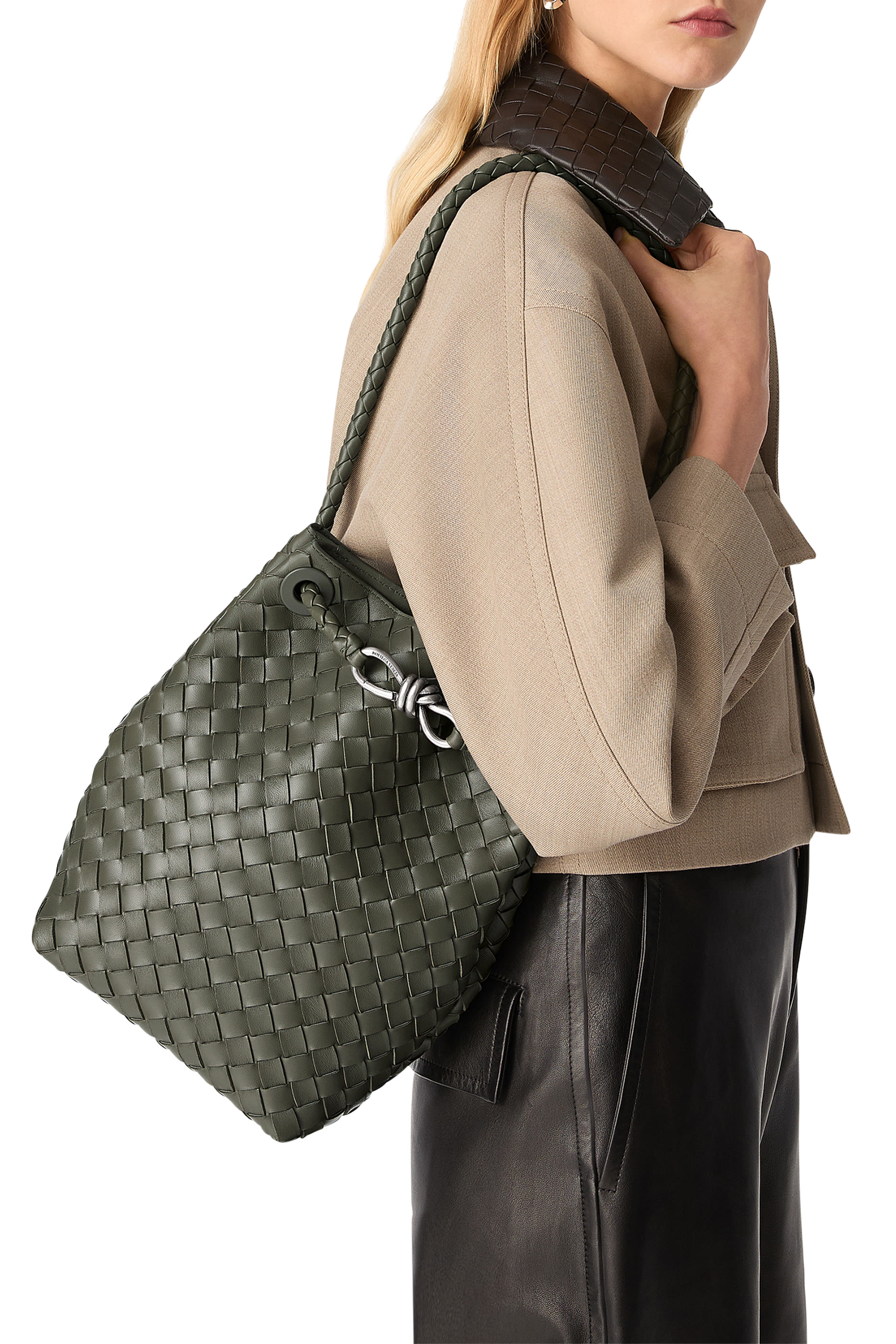 حقيبة باكيت أنديامو صغيرة