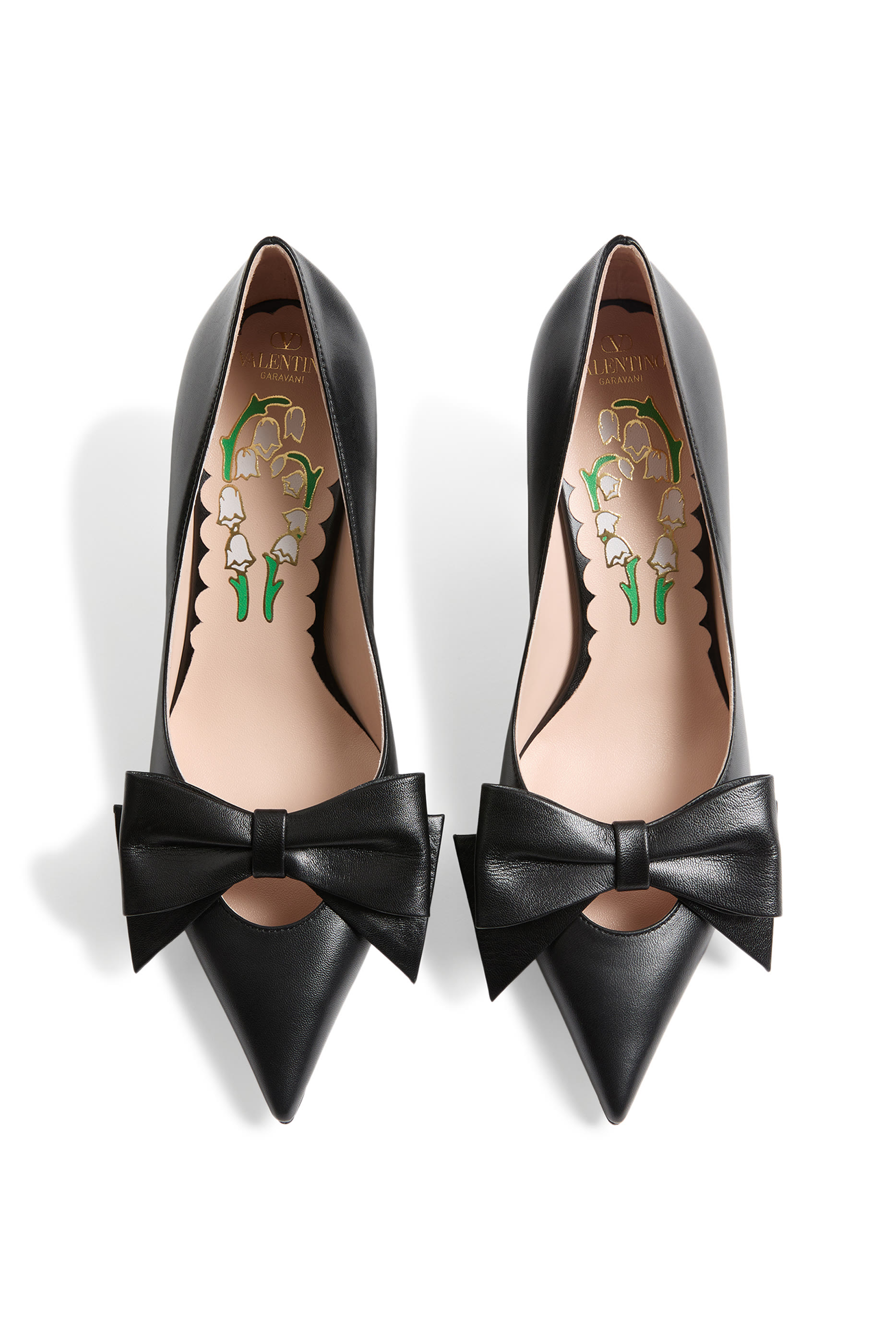 حذاء كلاسيكي 45 مزين بفيونكة