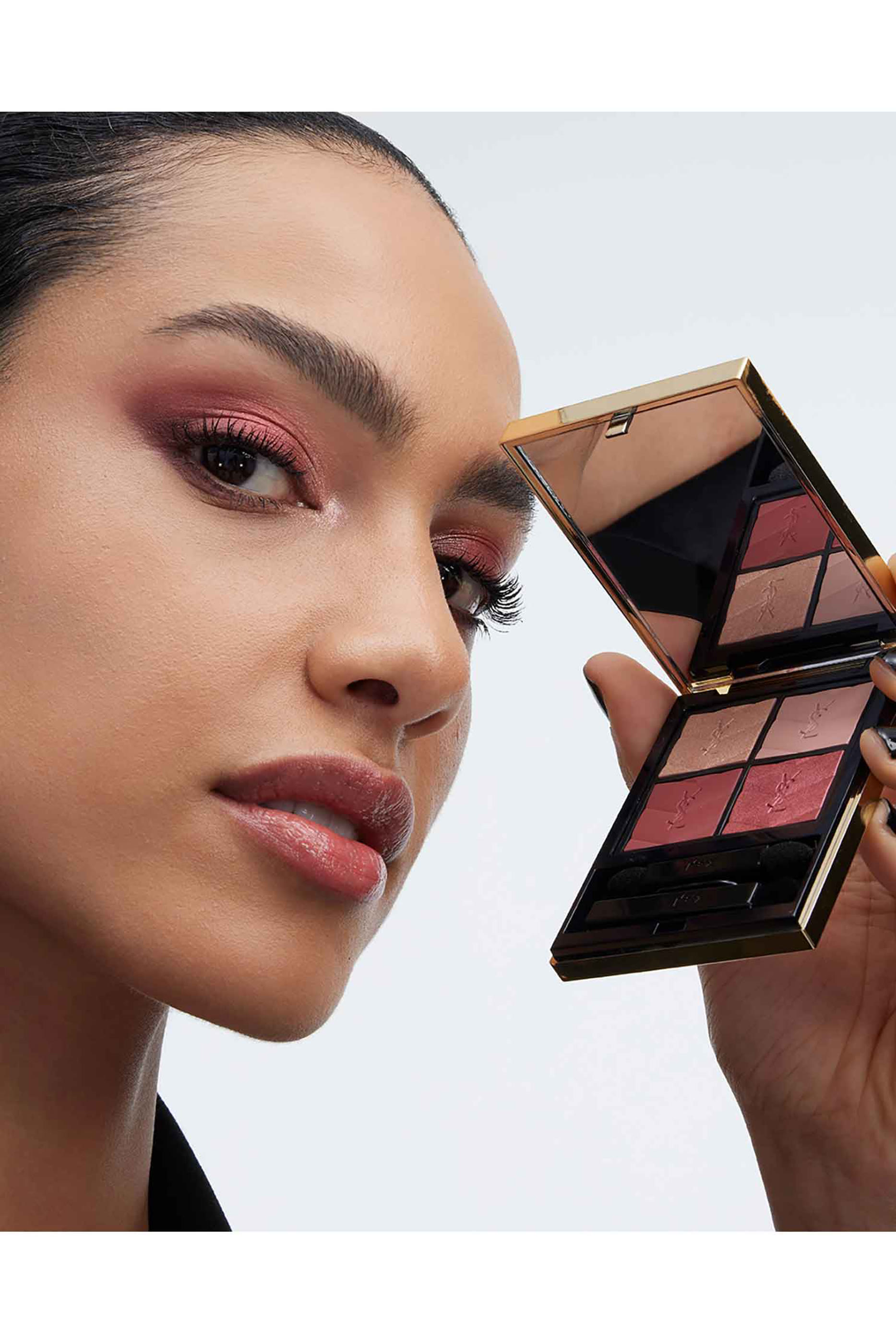 لوحة ظلال عيون كوتور ميني كلاتش بأربعة ألوان