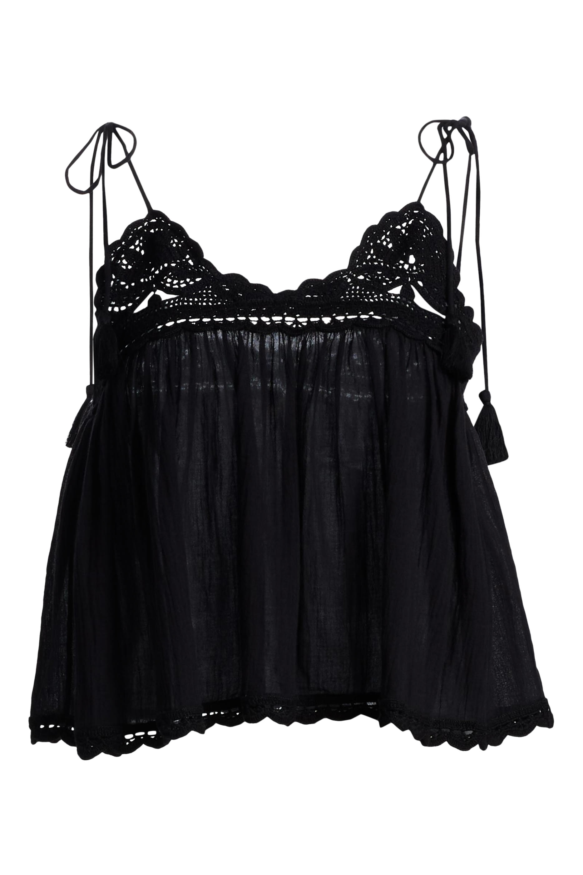 بلوزة بيرمودا بتفاصيل كروشيه للإرتداء فوق ملابس السباحة