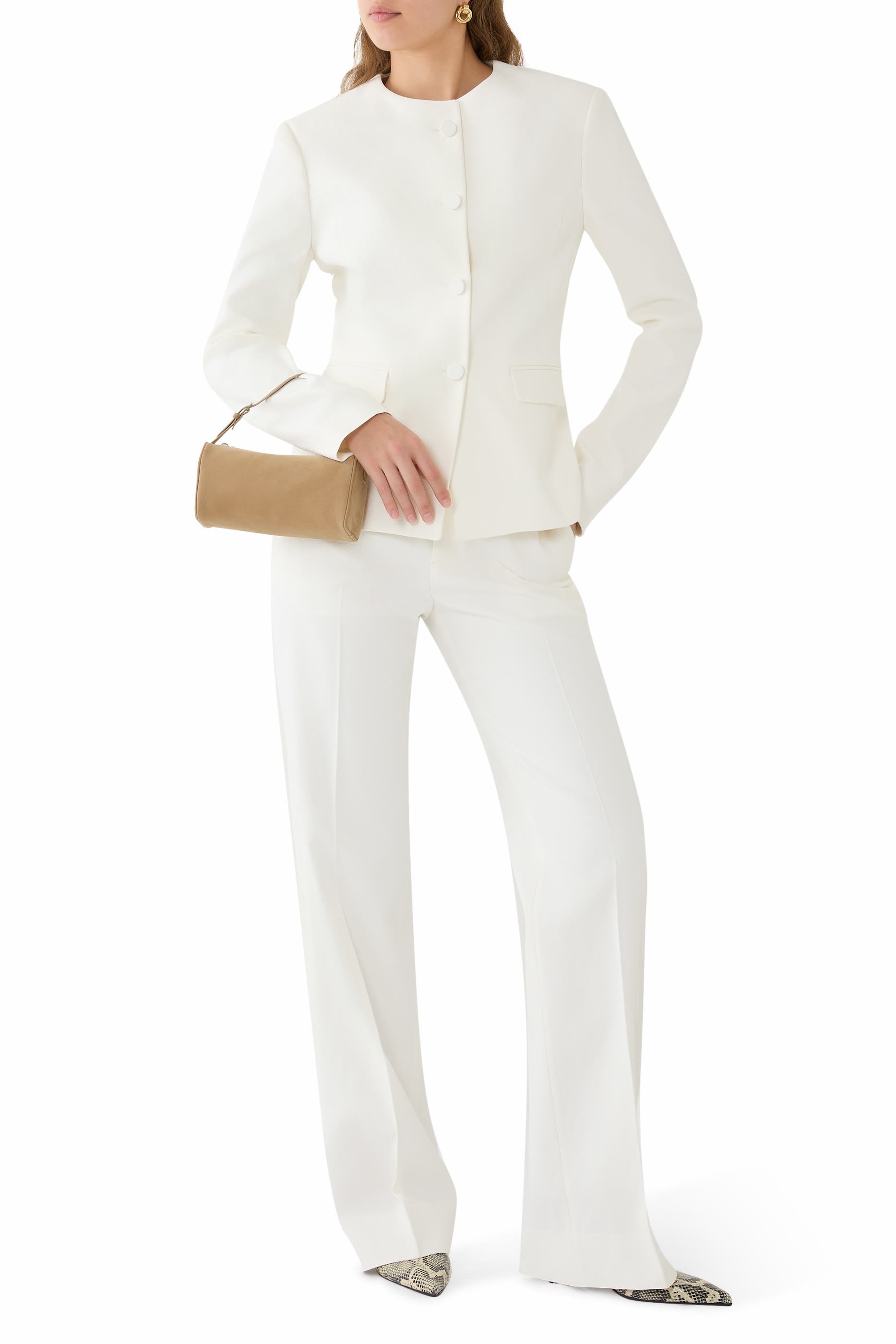 بنطال كارلو