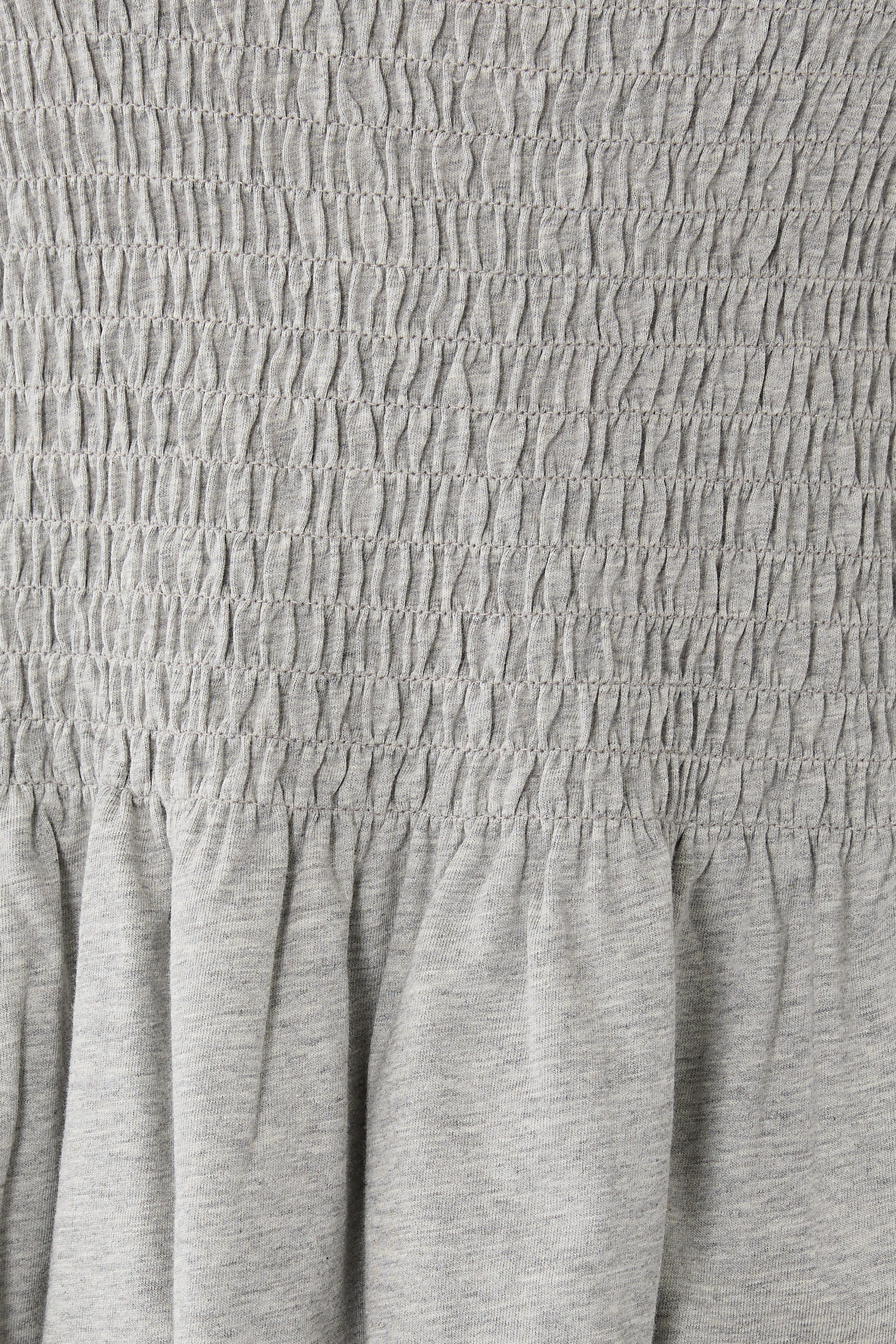 بلوزة بحافة جرس بكشكش