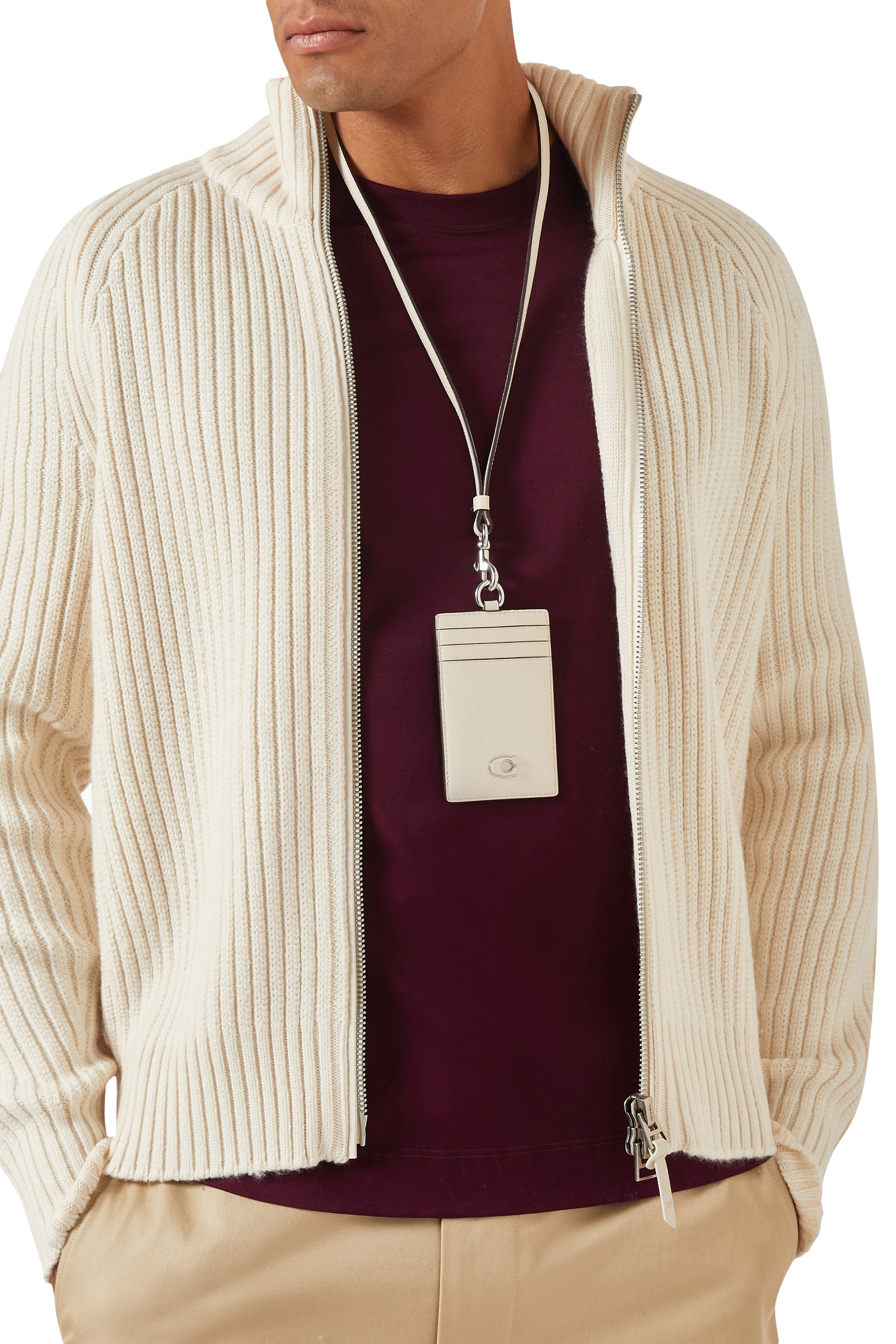 حافظة بطاقة الهوية