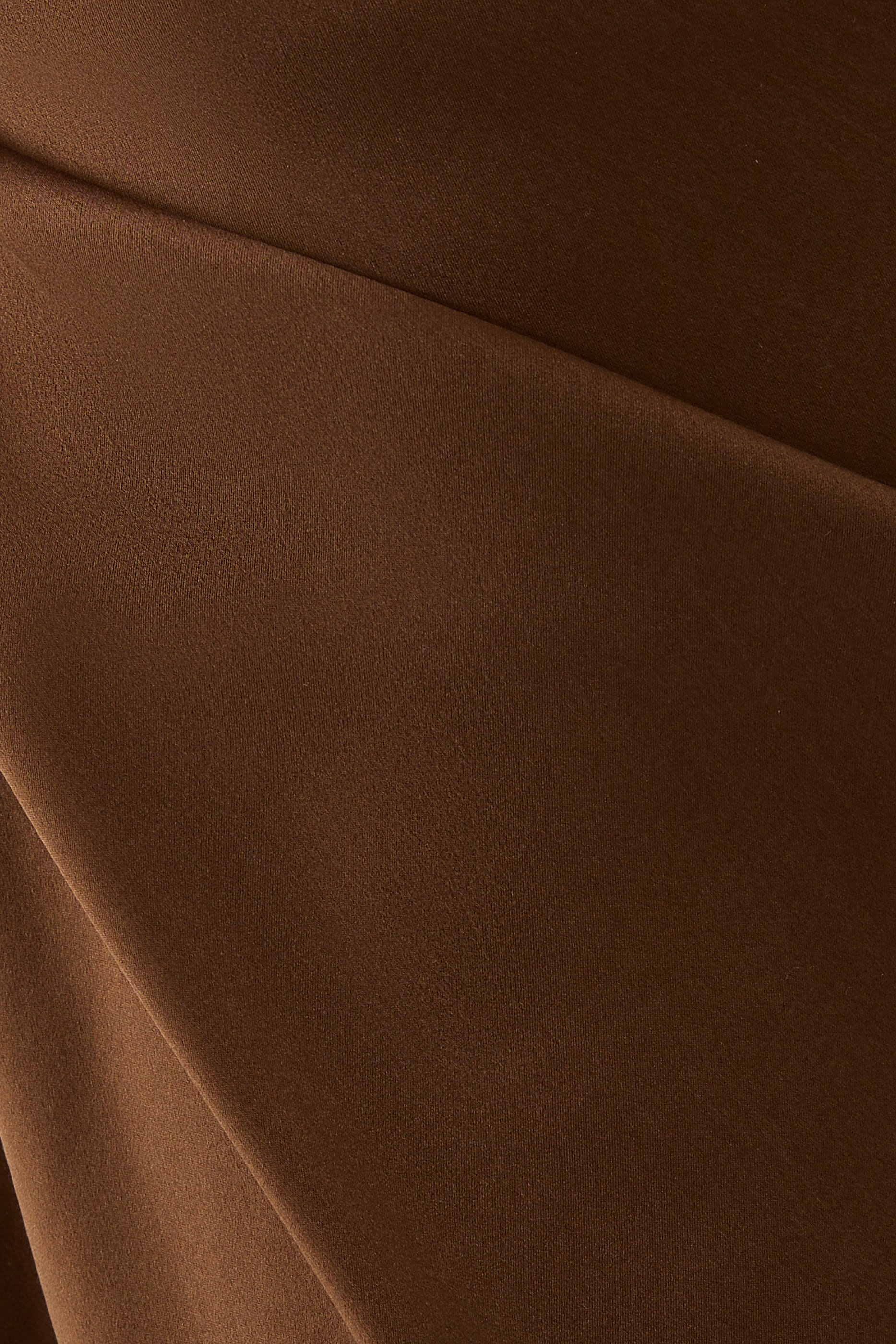 تنورة طويلة ستان-حرير