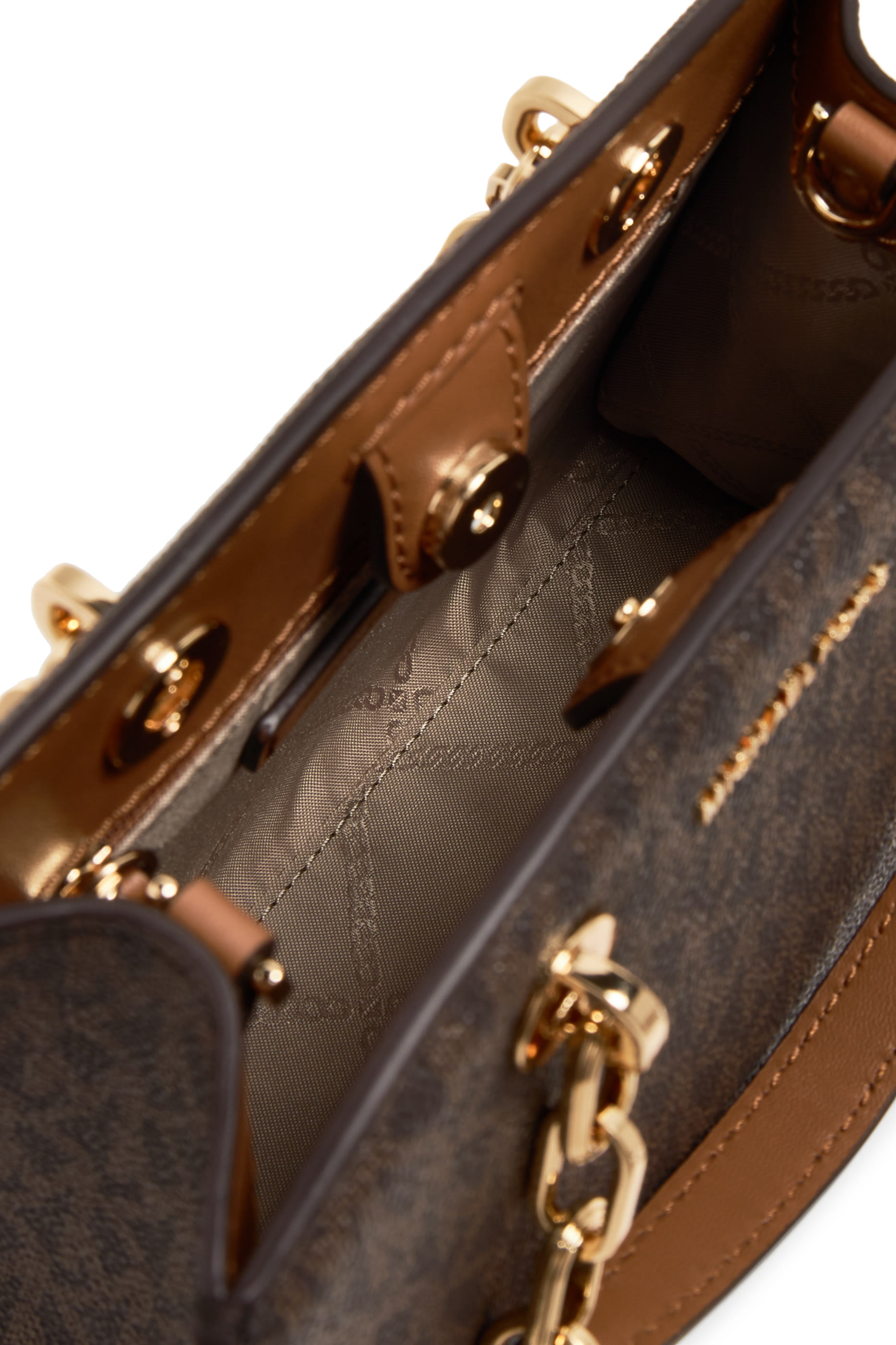 حقيبة ساتشيل سينثيا صغيرة بشعار الماركة