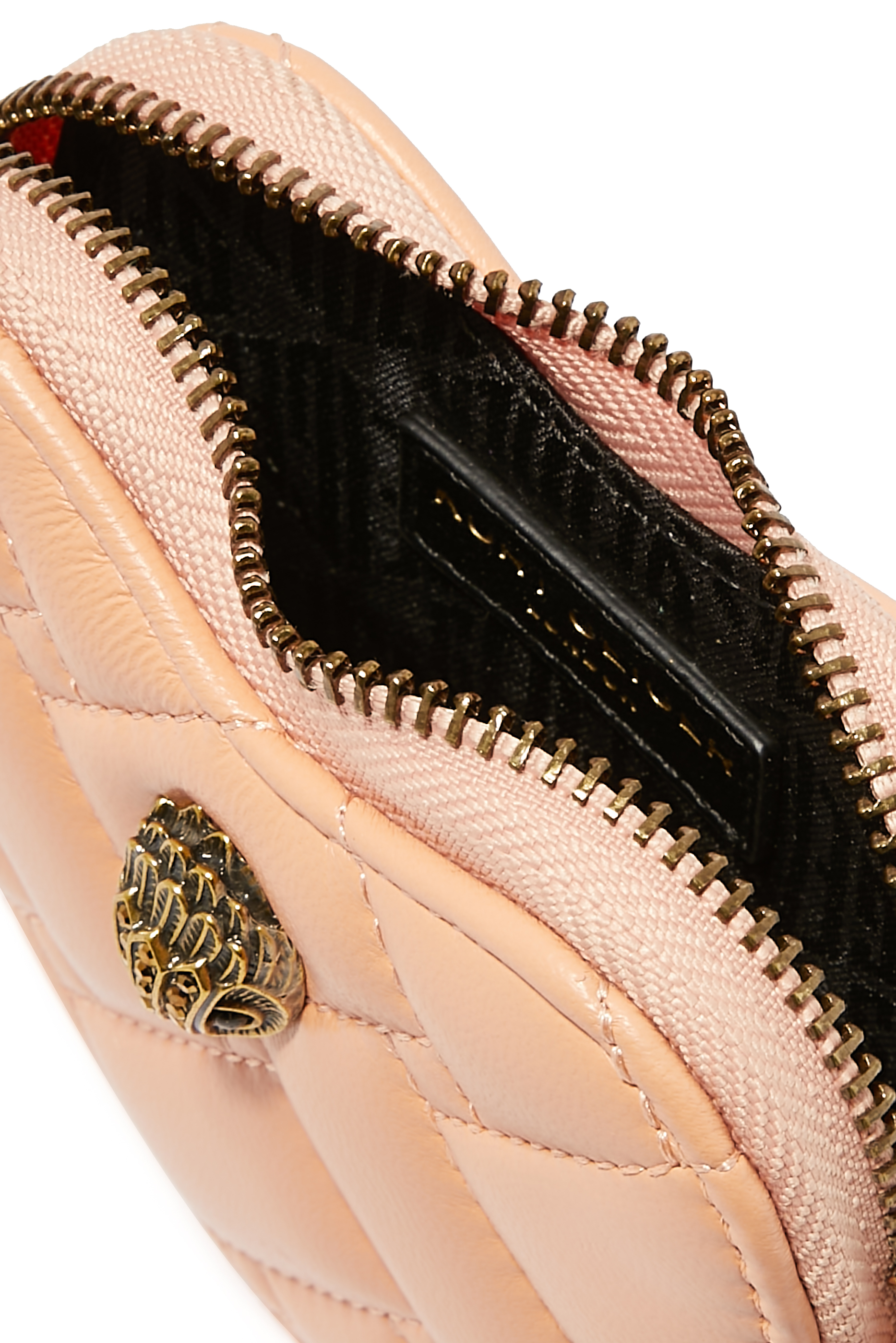 حقيبة كروس بودي كنسينغتون صغيرة بتصميم قلب بنقشة جلد التمساح