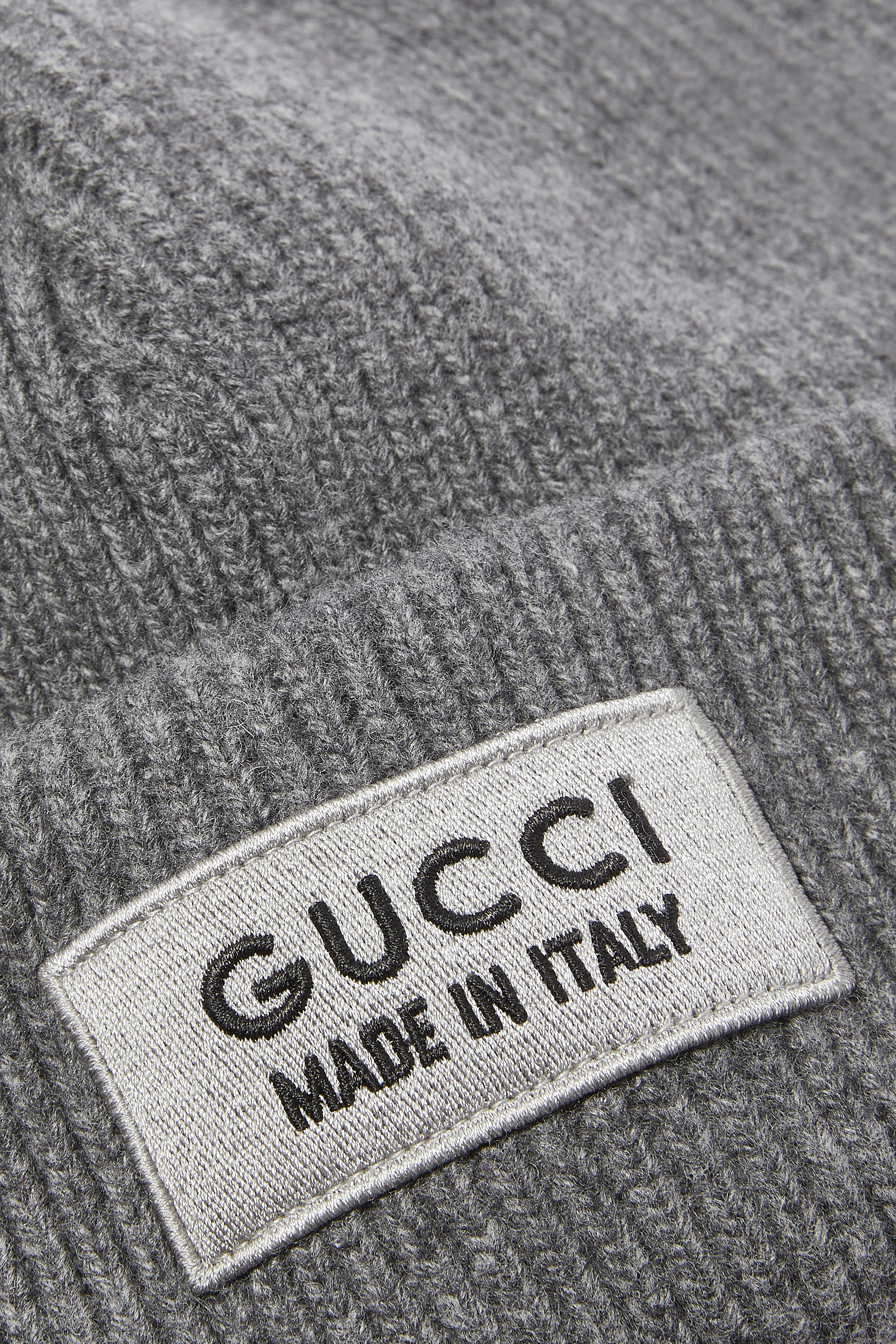 قبعة صوف منسوجة