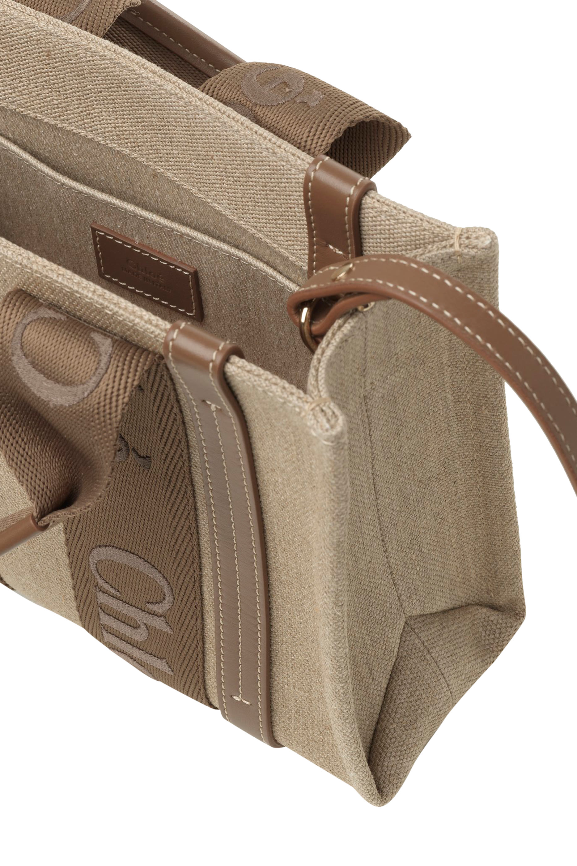 حقيبة يد وودي صغيرة