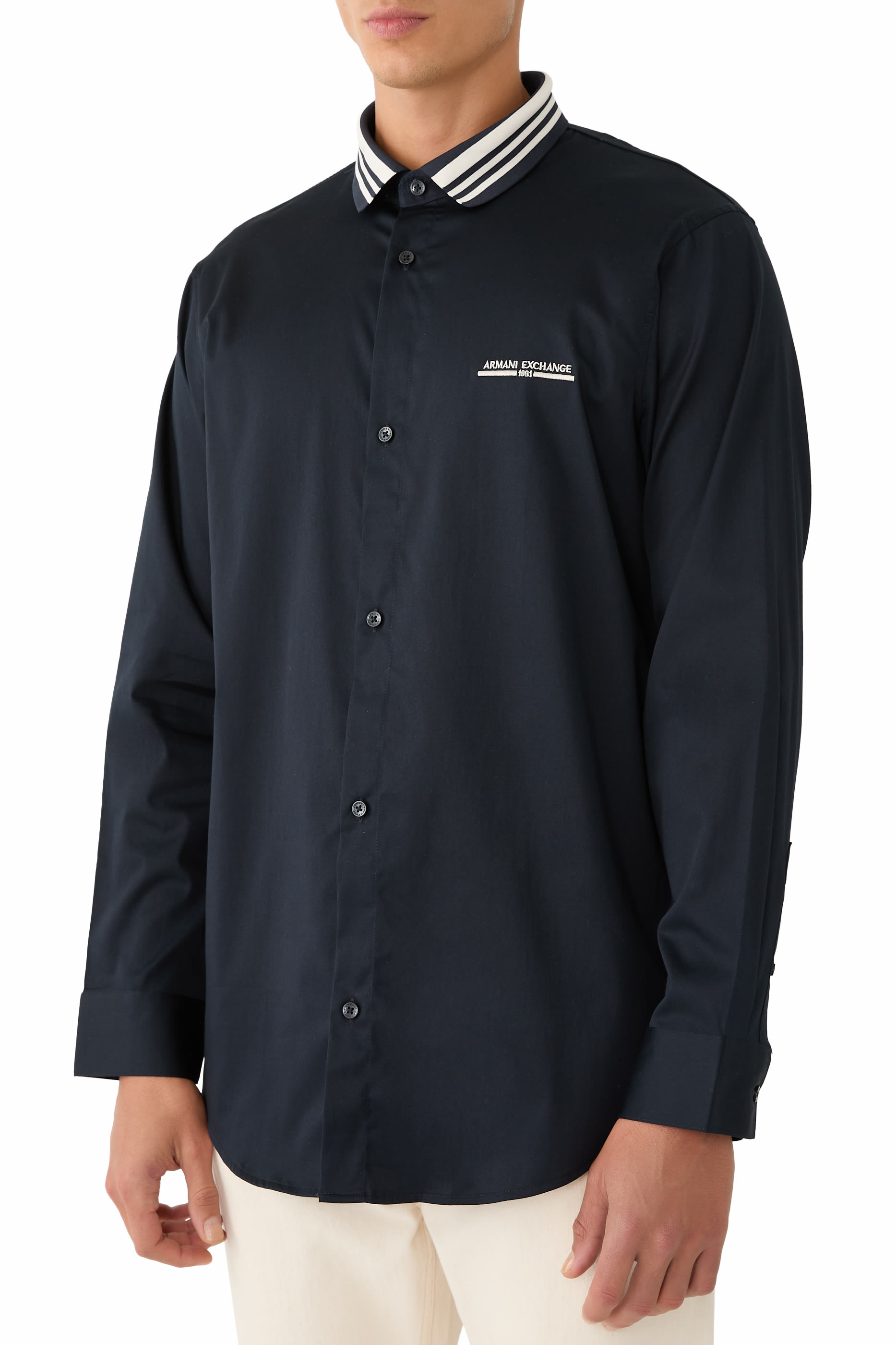 قميص مارينا بأكمام طويلة وشعار الماركة