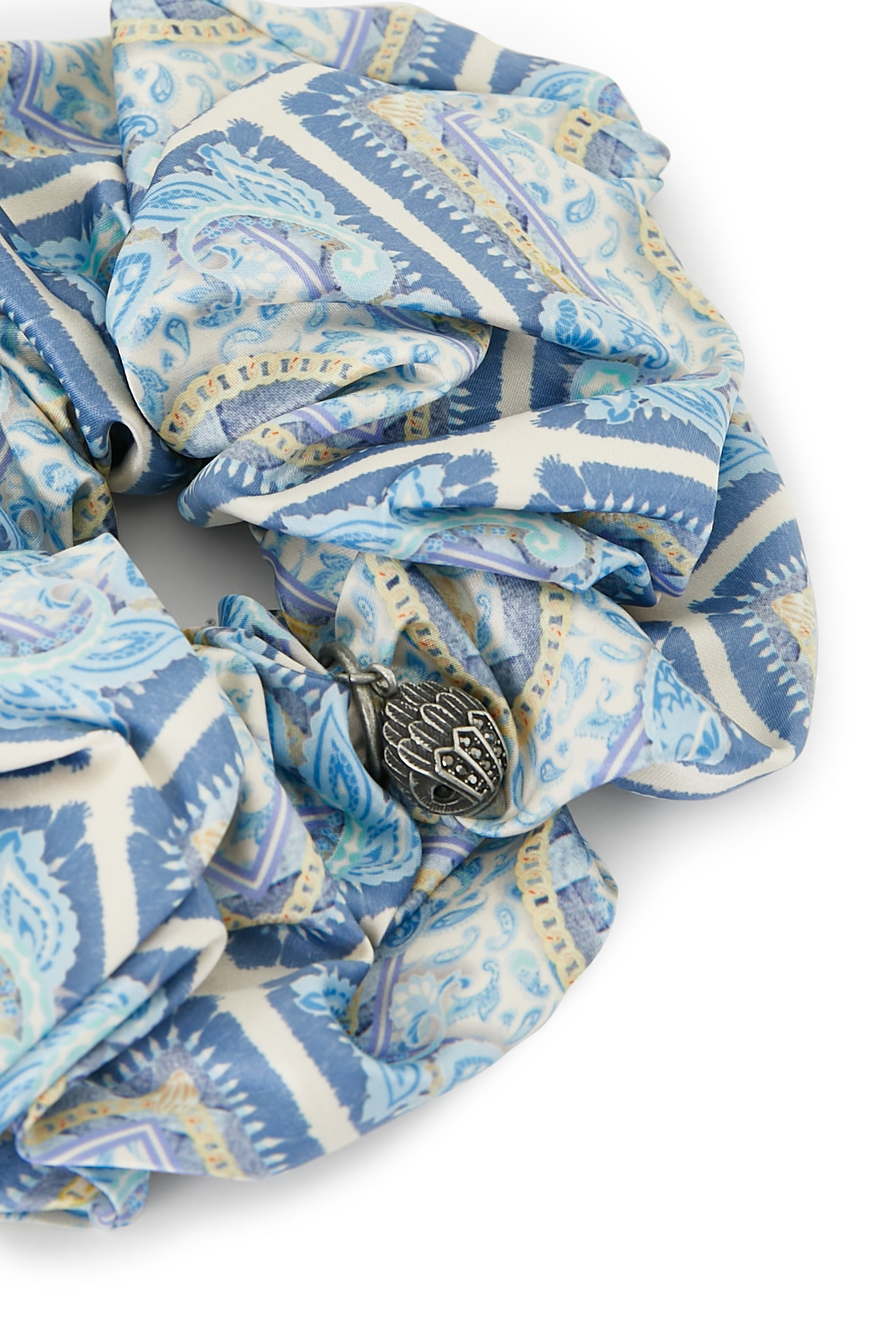 ربطة شعر بطبعة