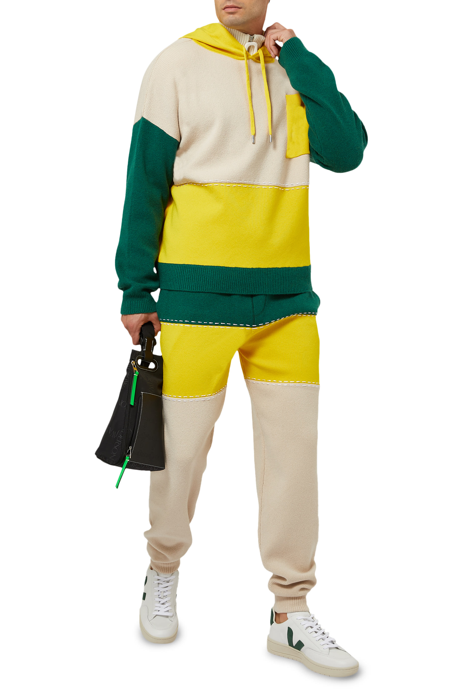 سنيكرز جلد V-12 أبيض/سايبرس