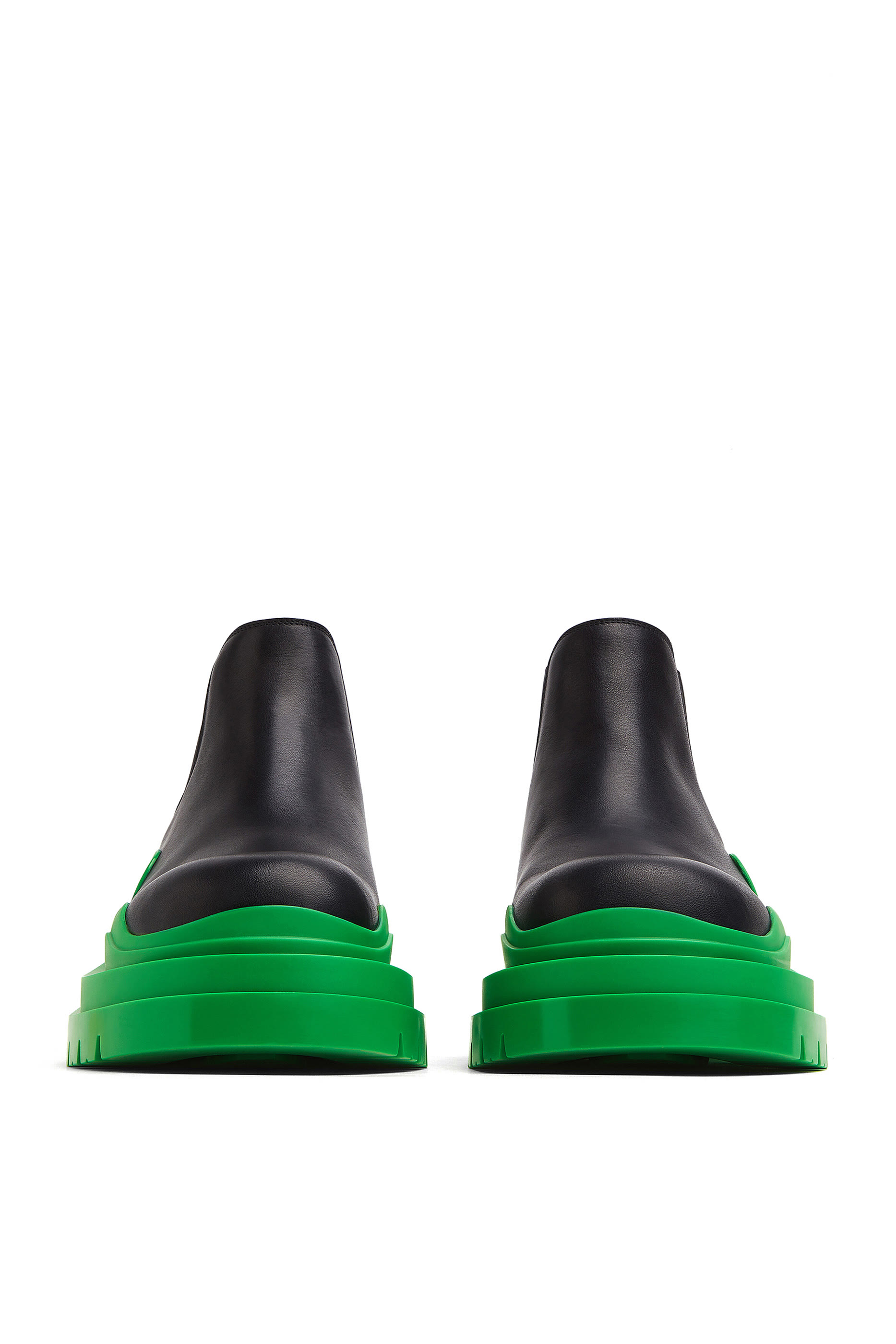 بوت تاير تشيلسي بطول الكاحل