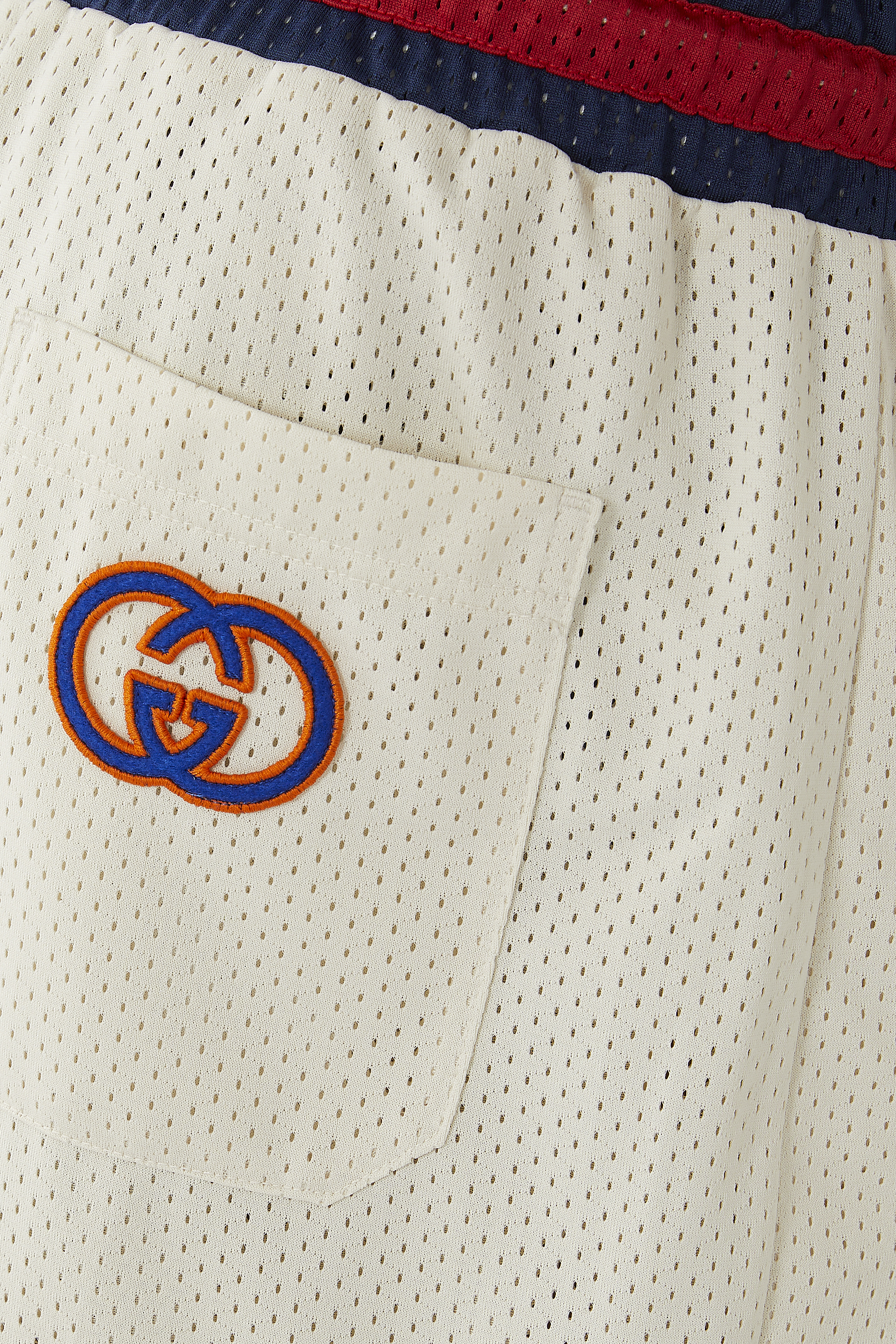 شورت بشريط ويب مخطط