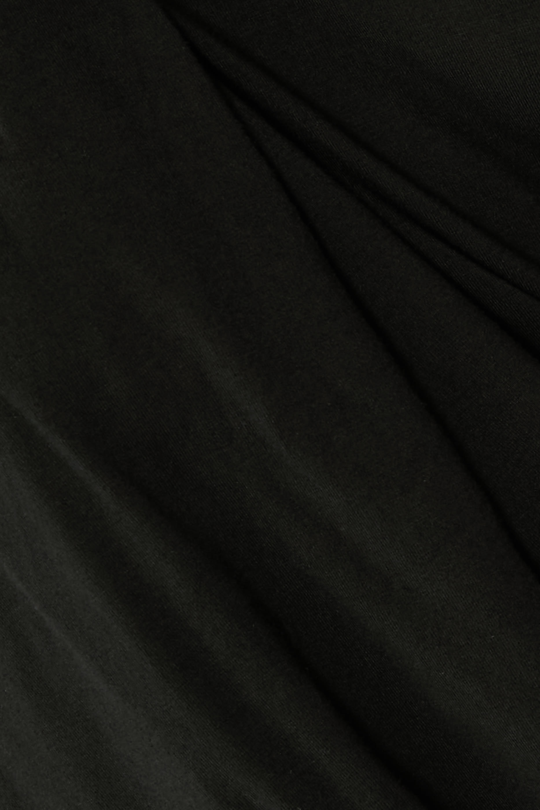 بلوزة دالترز بلا أكمام 