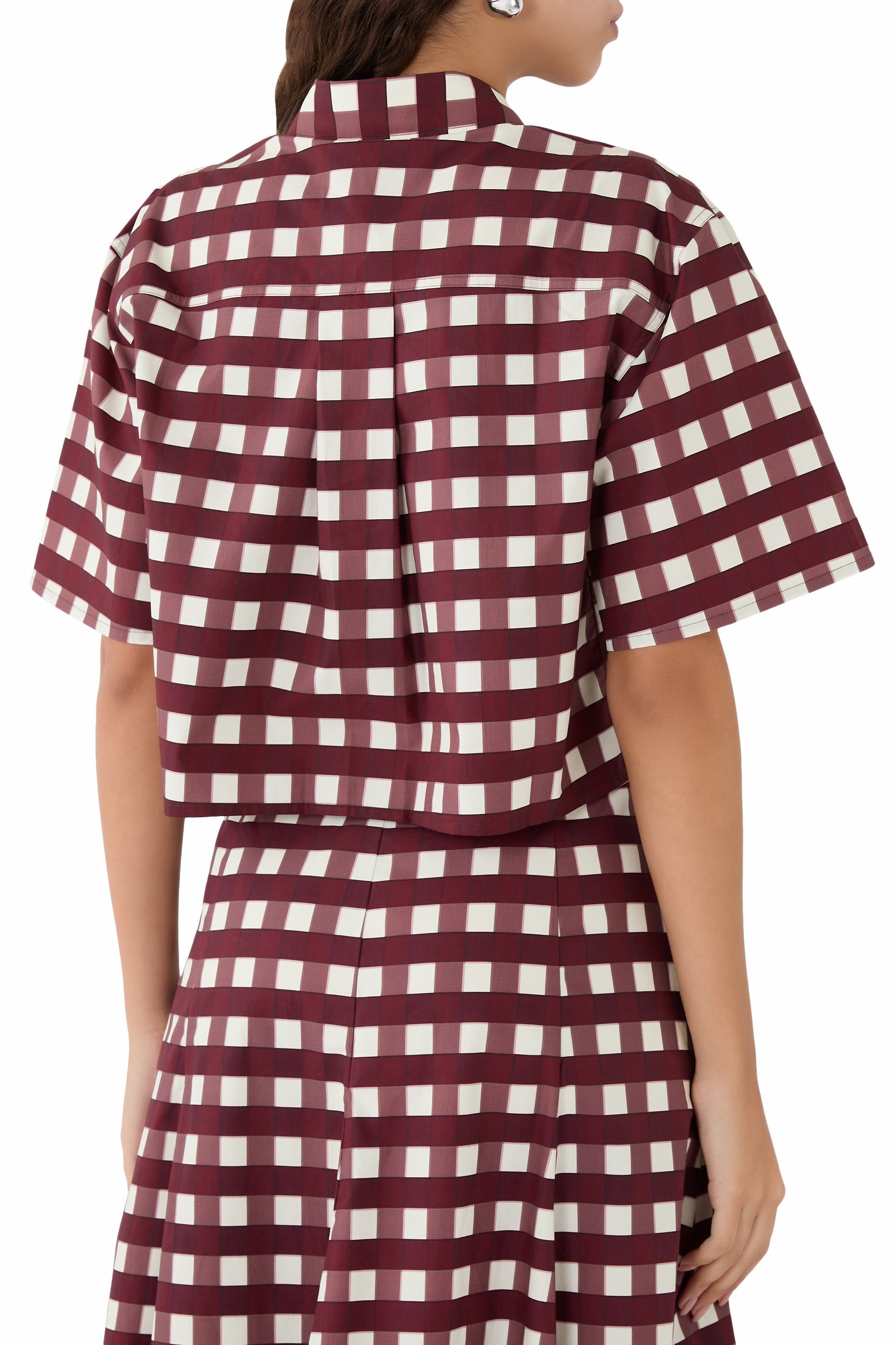 قميص فلافيو بقصة مربعة