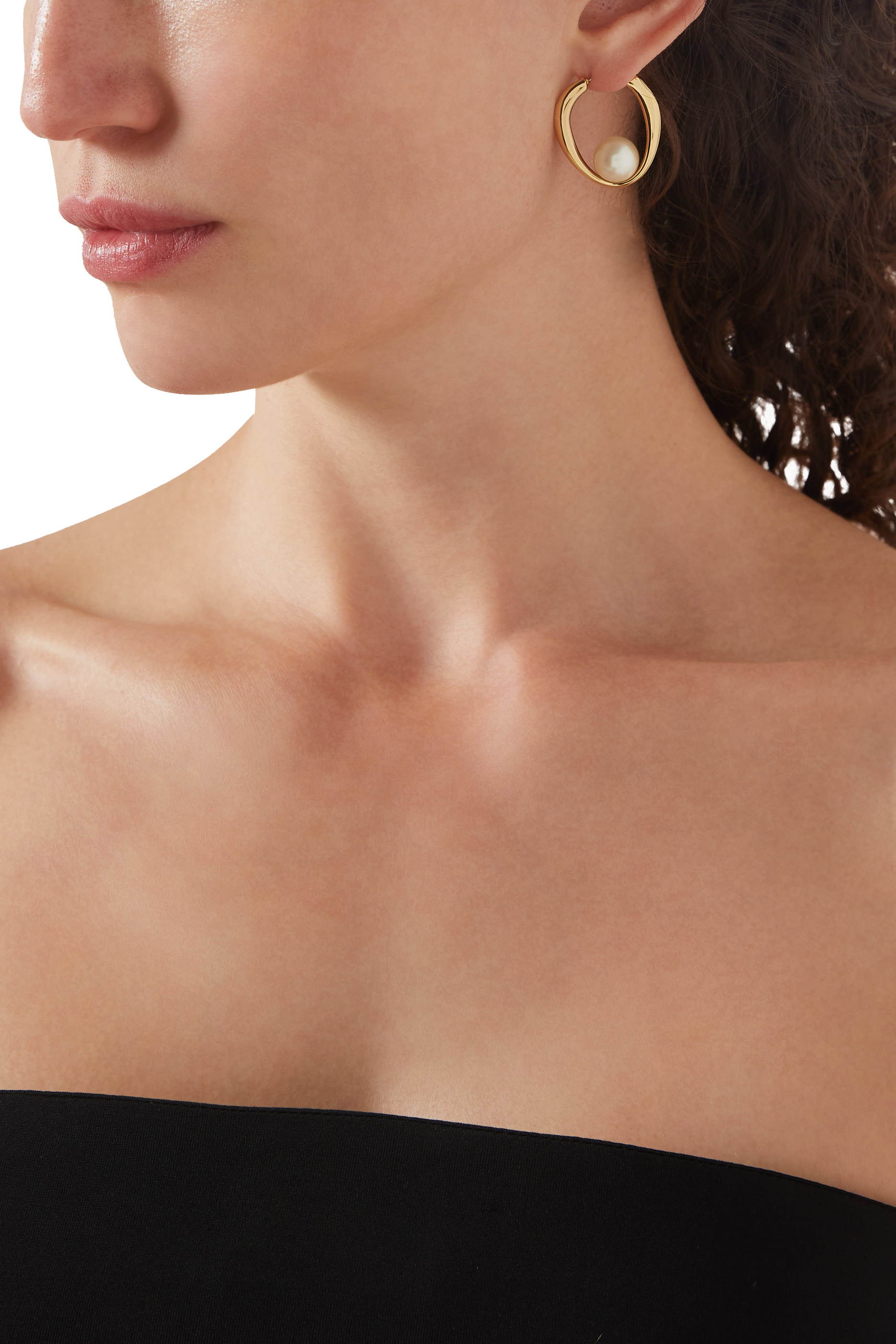 أقراط دائرية هارموني زجاج وتيتانيوم