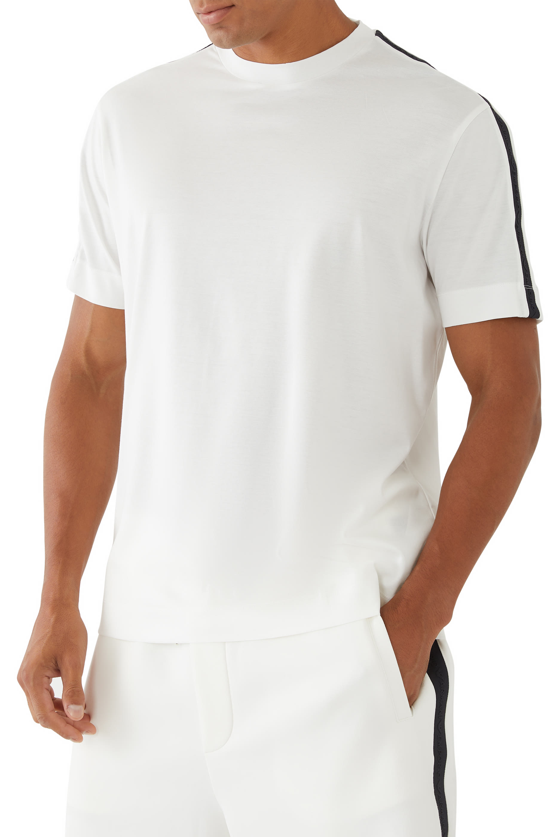 تيشرت قطن بشعار الماركة