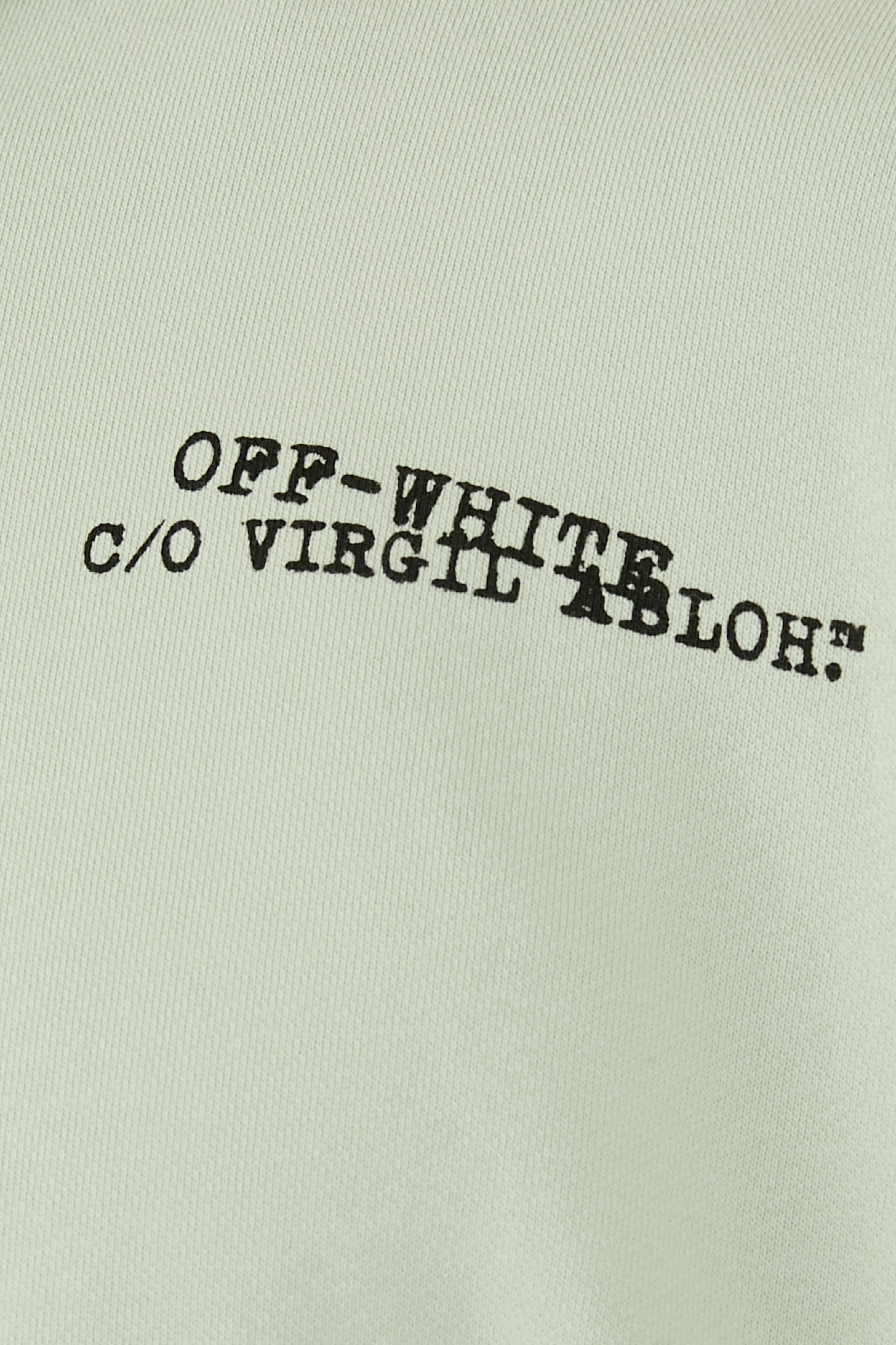 هودي بطبعة شعار الماركة مائل