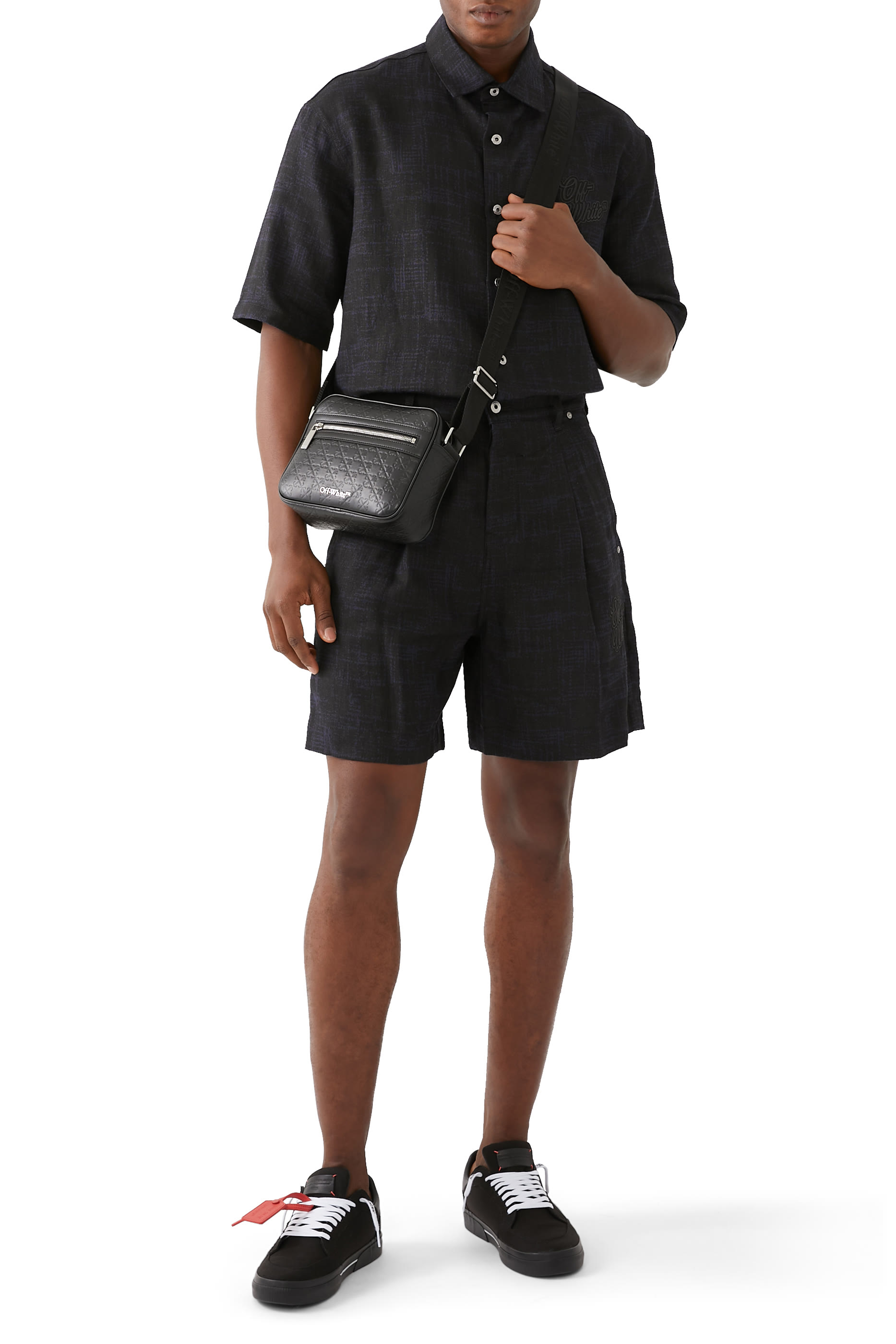 قميص بولينج ناينتيز بشعار الماركة