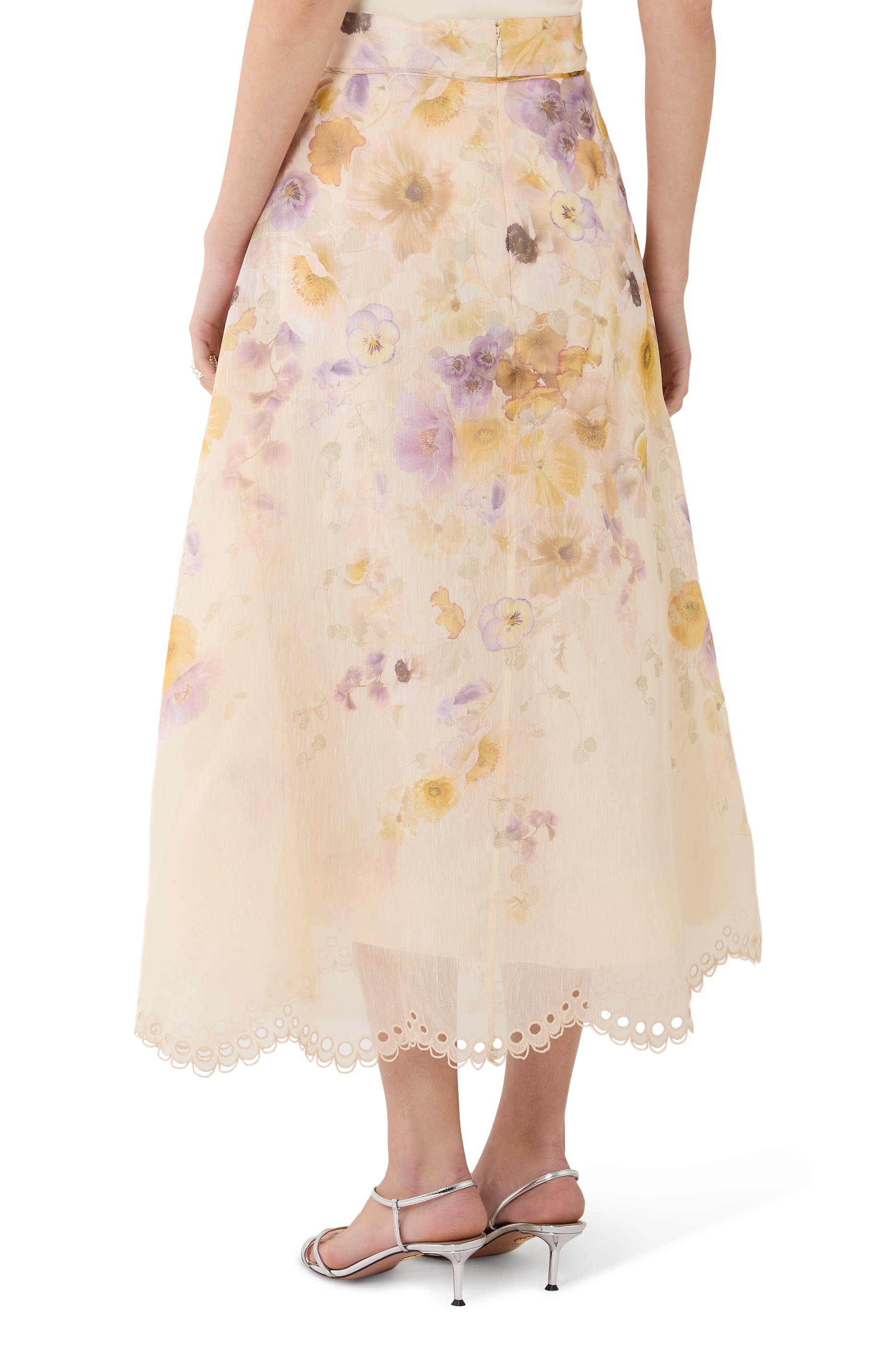 تنورة متوسطة الطول بنقشة زهور حرير