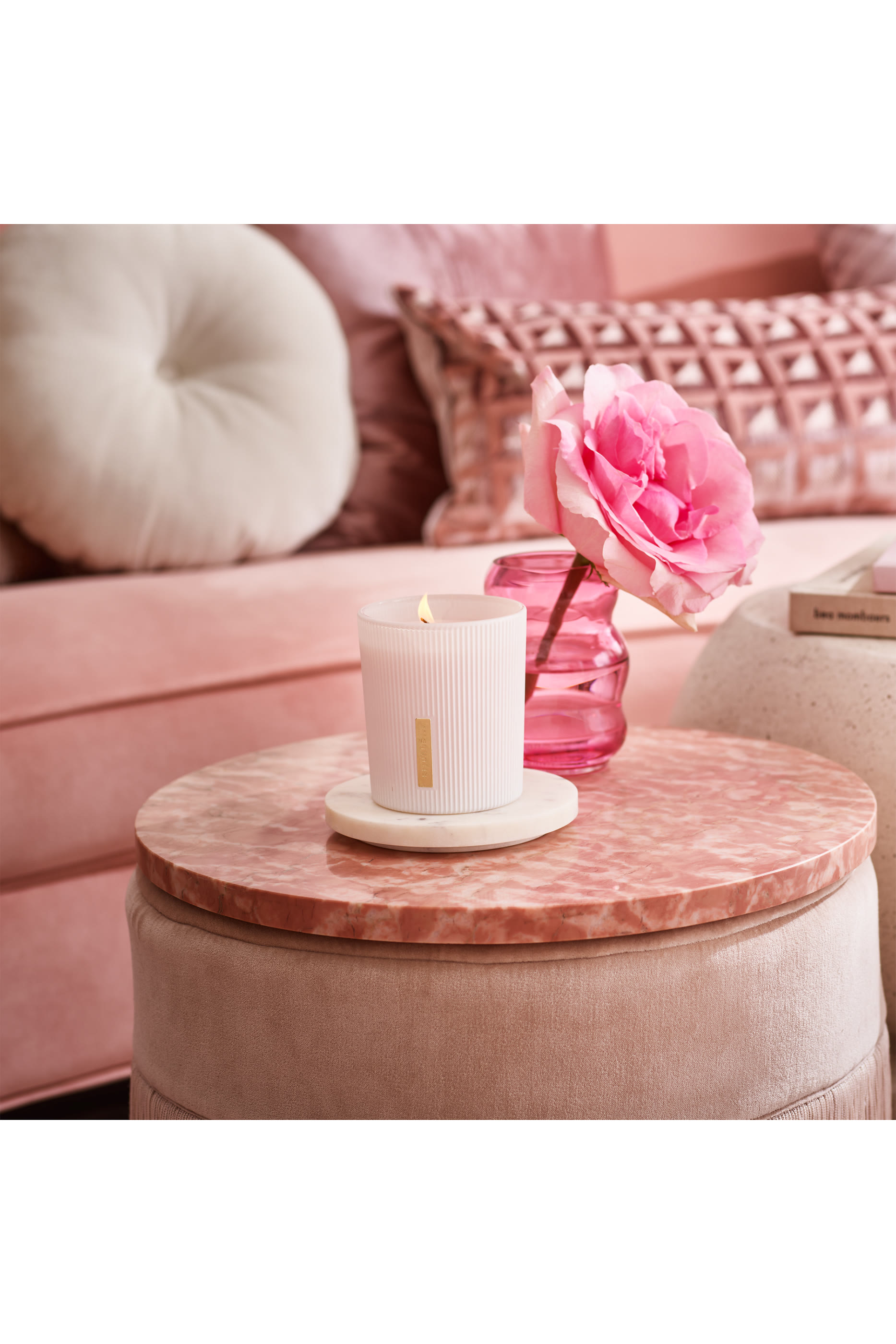 شمعة معطرة ذا ريتوال اوف ساكورا معطرة